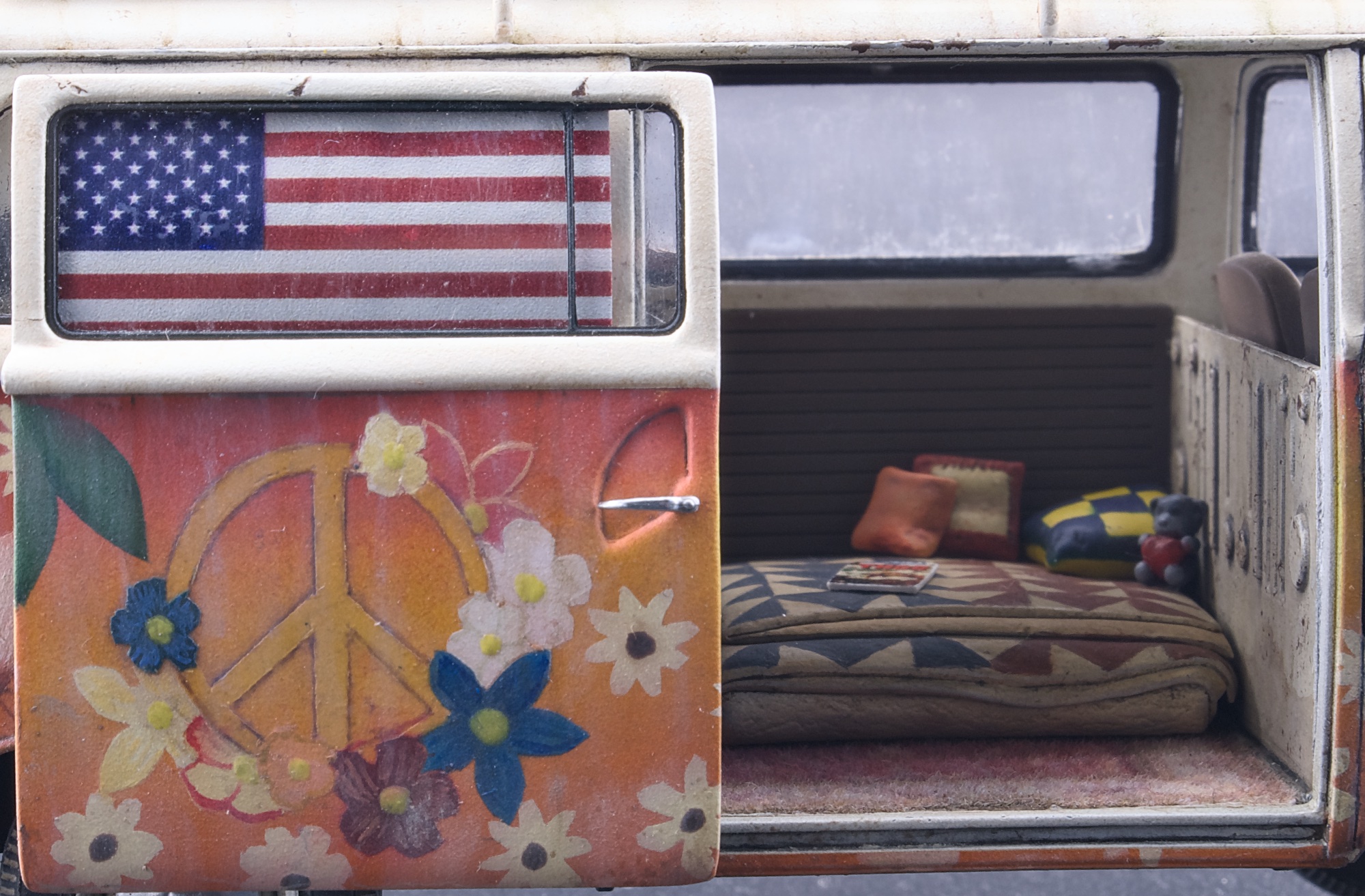 Hippie van (VW T2 1967)