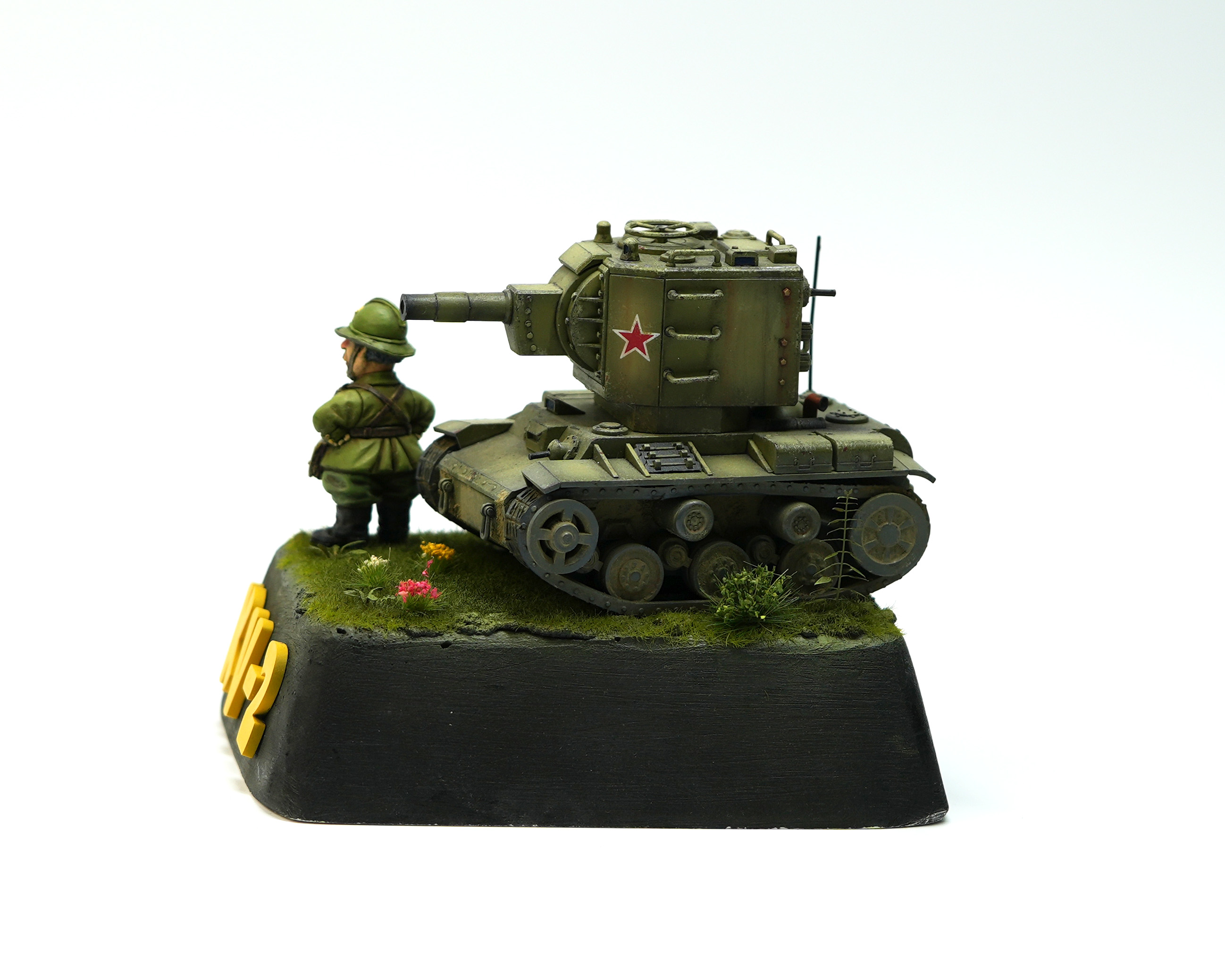KV-2