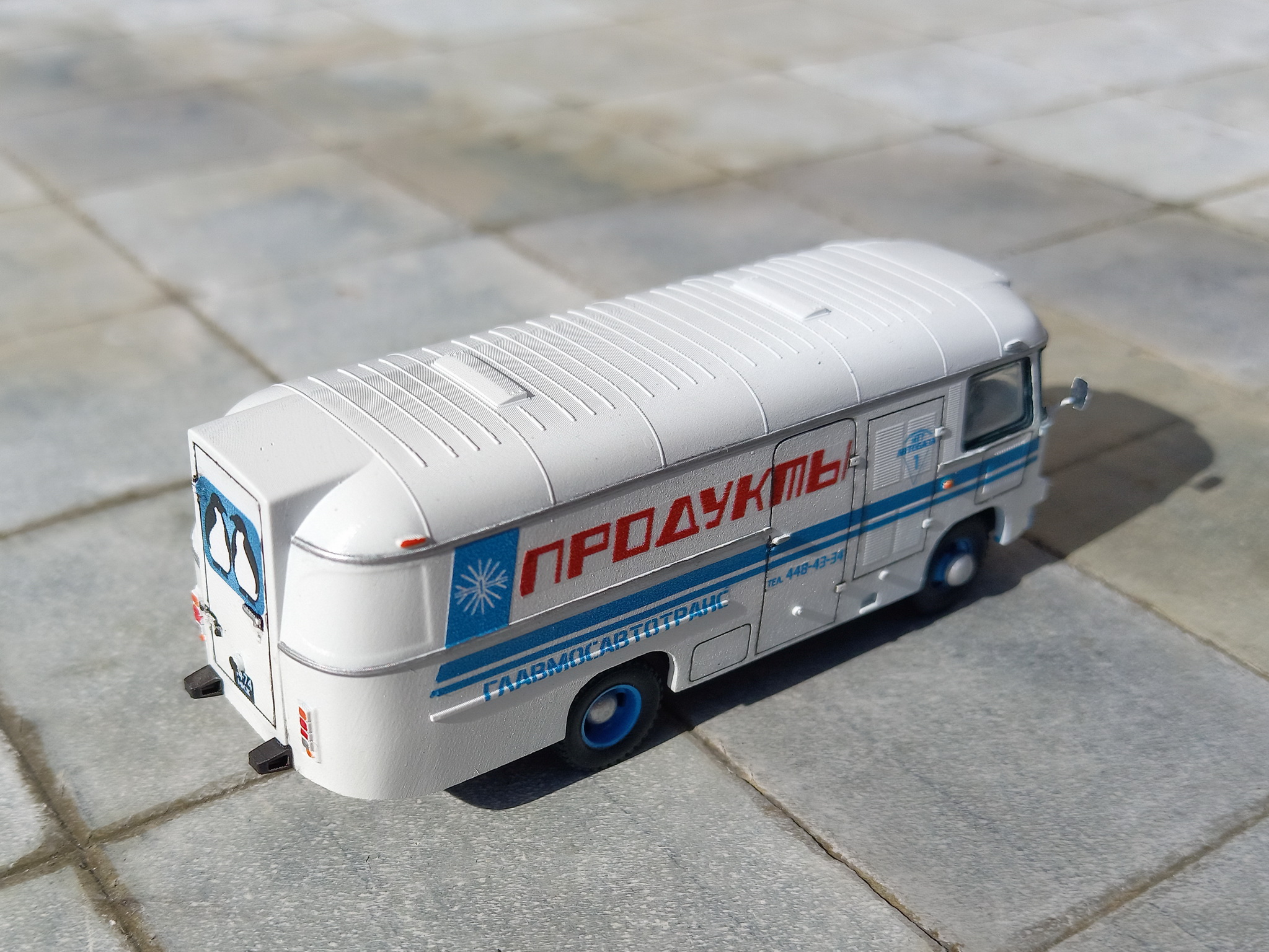 ПАЗ-3742 "Пингвин"