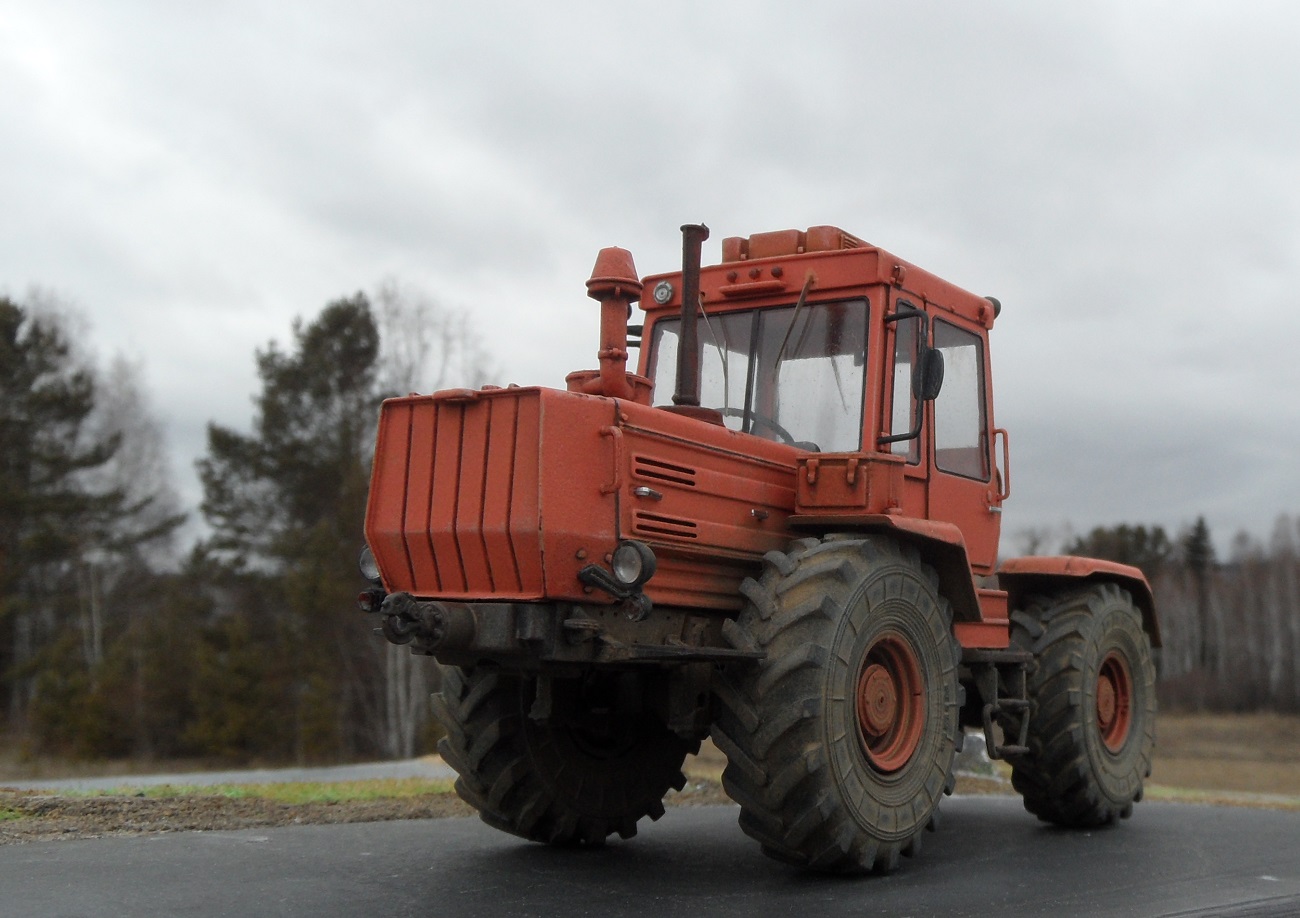 Трактор Т-155М