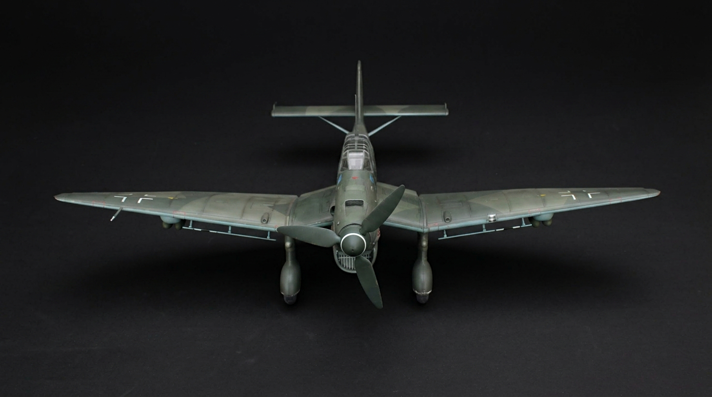 Junkers Ju 87 B-2 Stuka