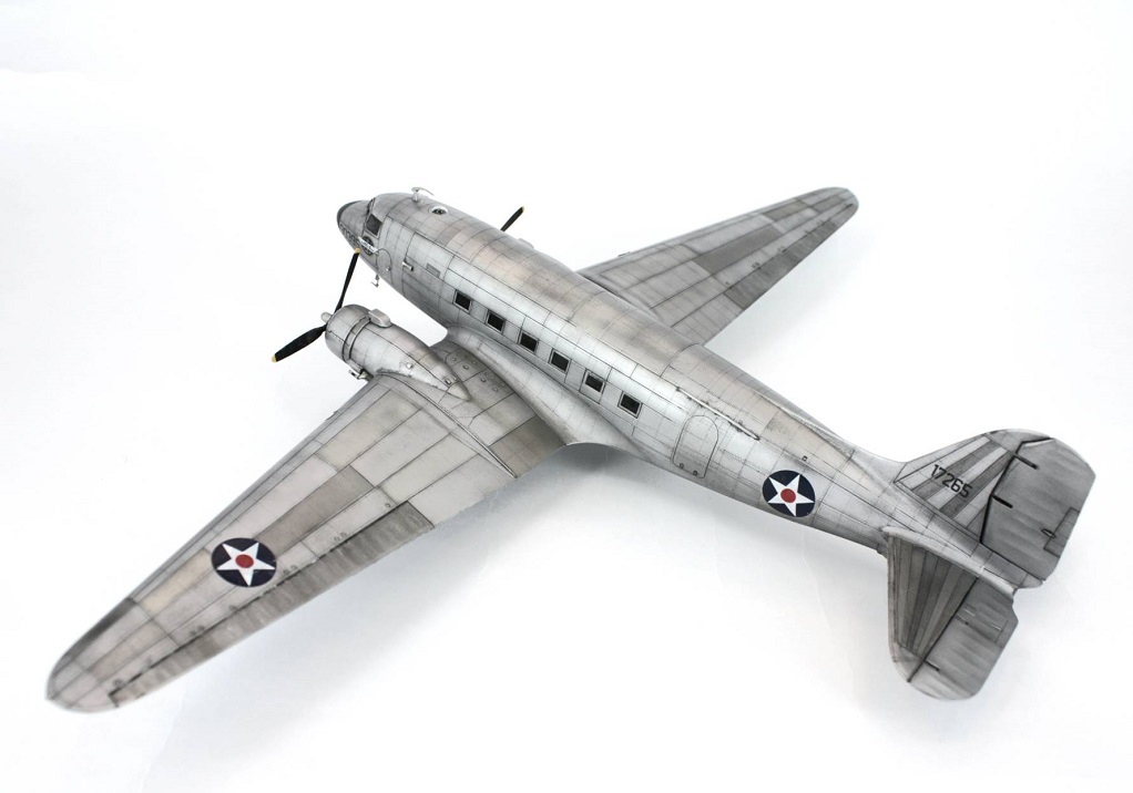 Douglas C-47 "Skytrain"
