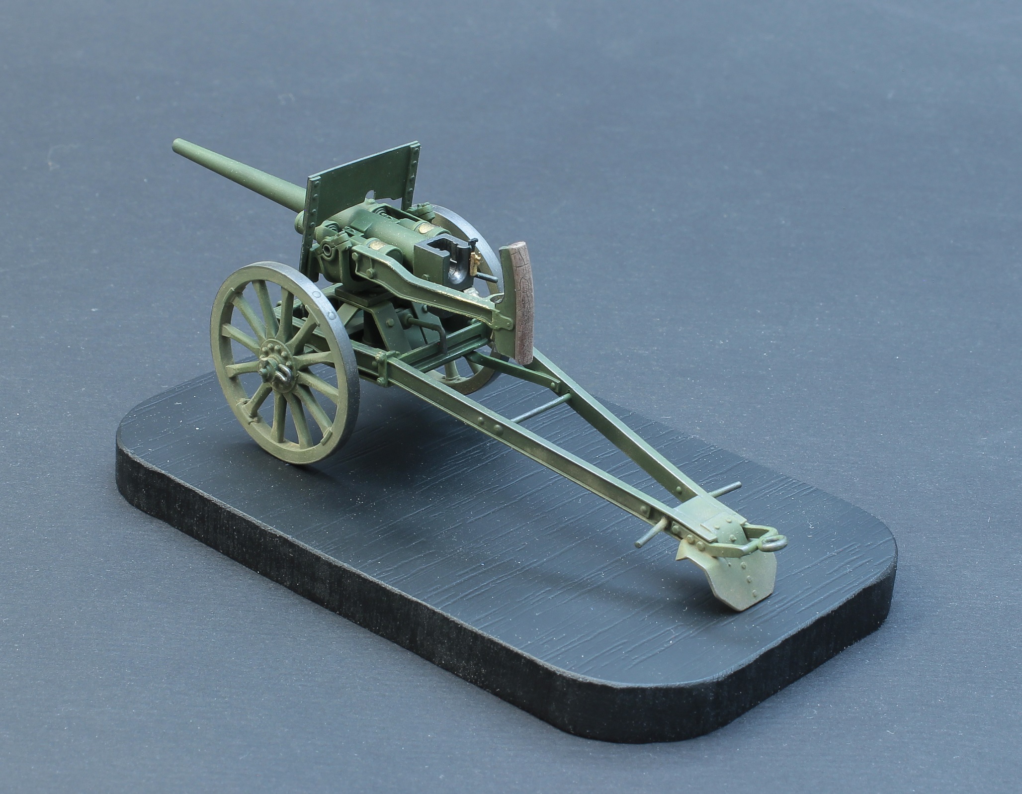 Пушка Гочкисса 47 мм (полевой лафет) 1/35