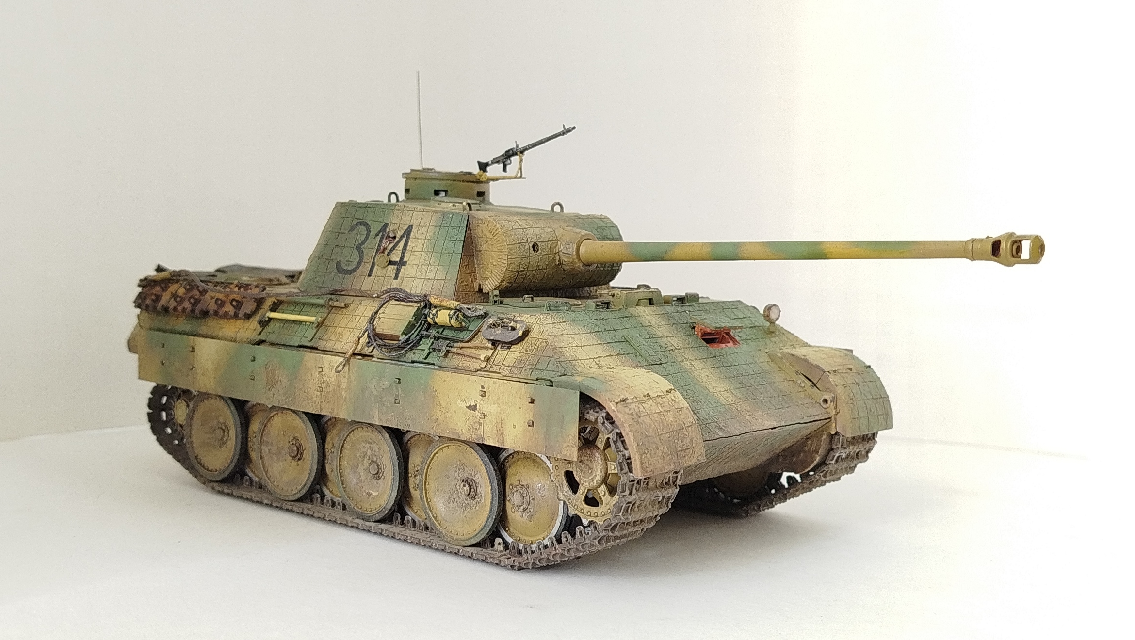 Pz. Kpfw. V Panther Ausf. D Sd. Kfz. 171 late production (full interior)