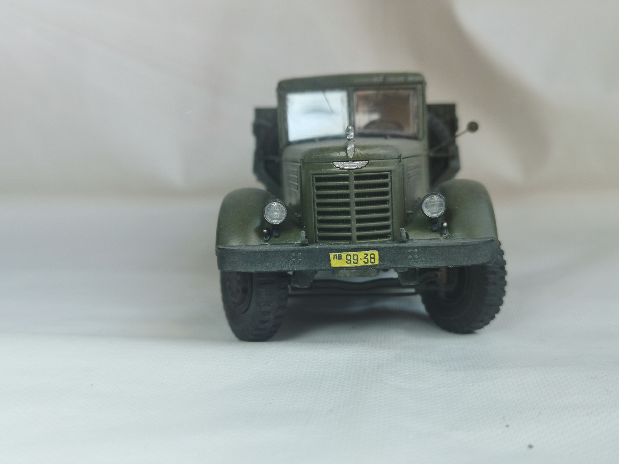ЯАЗ-210