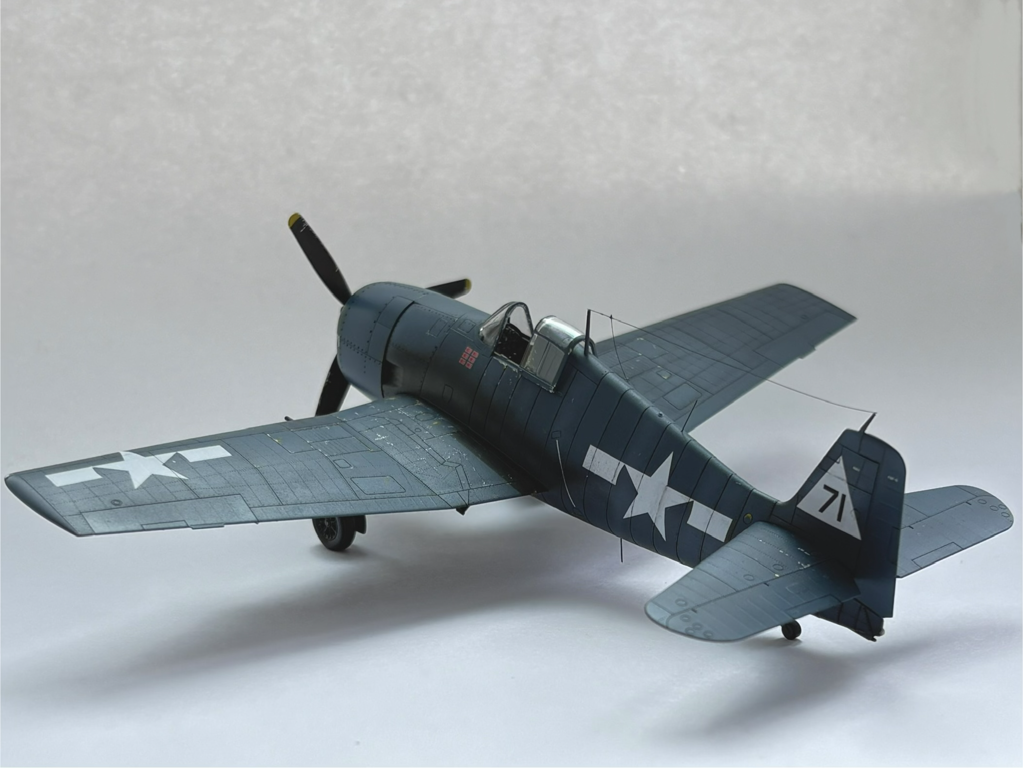 Grumman F6F-5 Hellcat