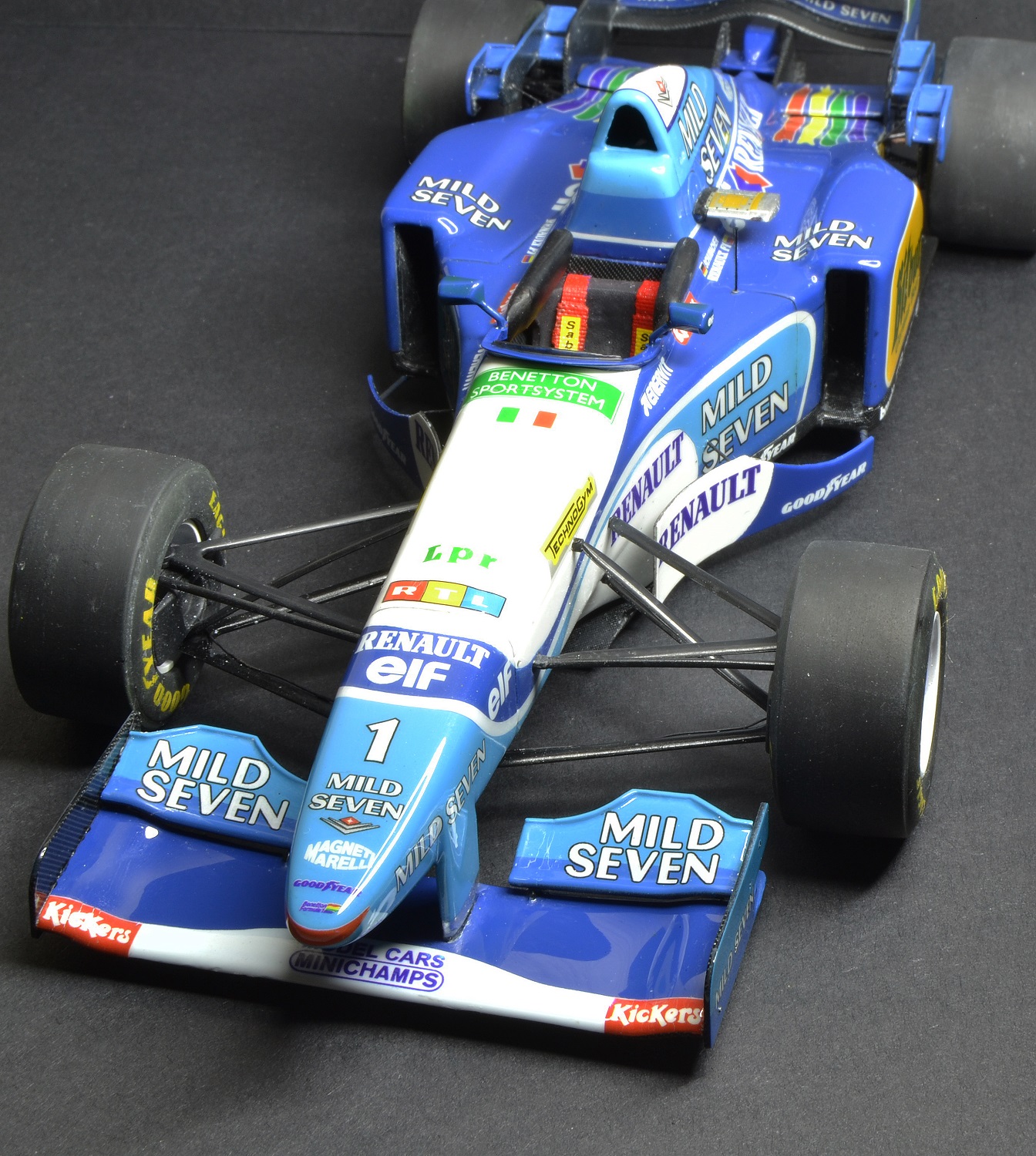 Mild Seven Benetton Renault	B195 1995 Michael Schumacher