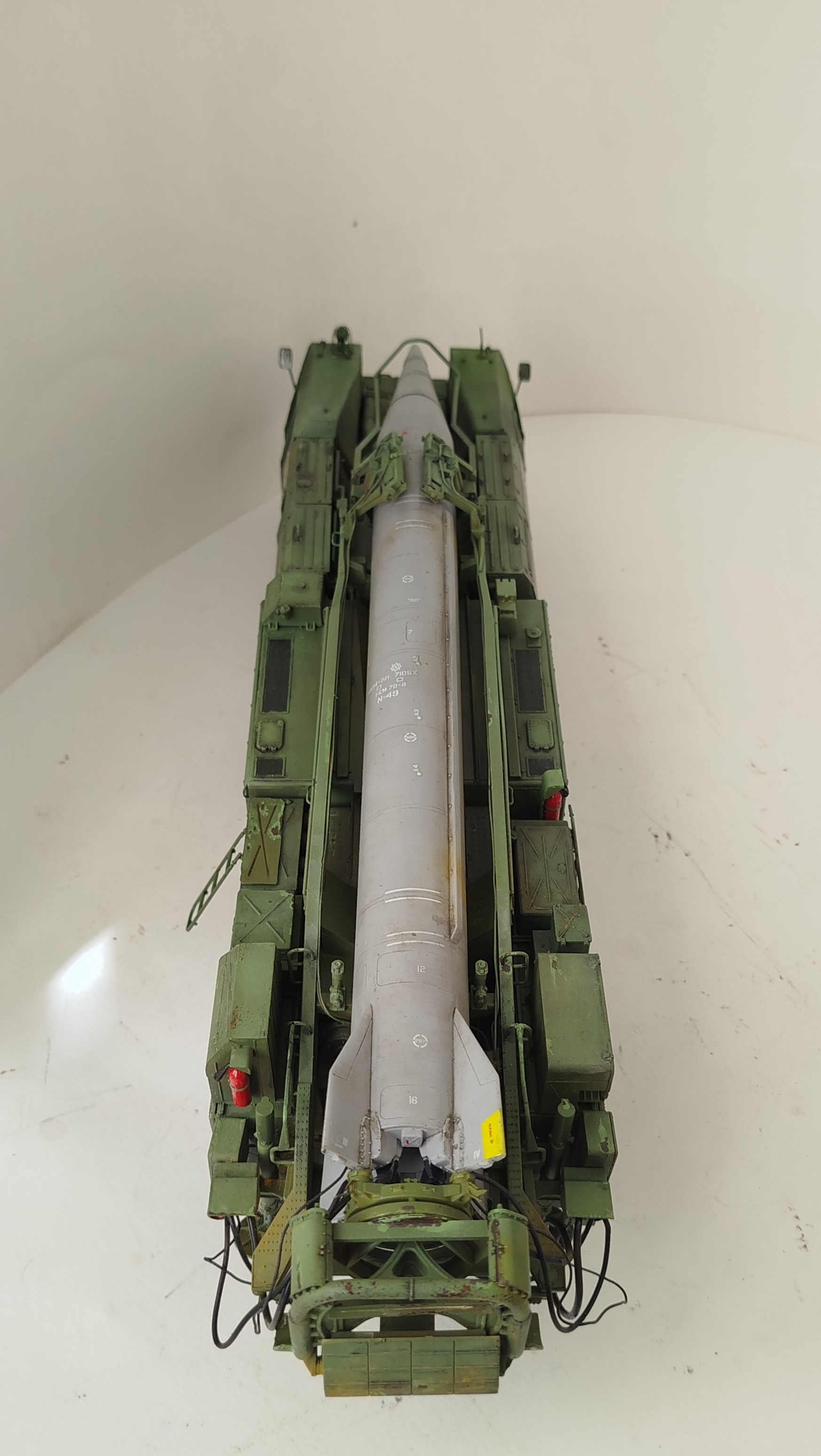 Пусковая установка 9п117м1 с ракетой р17 ракетного комплекса 9к72 "Эльбрус" (SCUD-B)