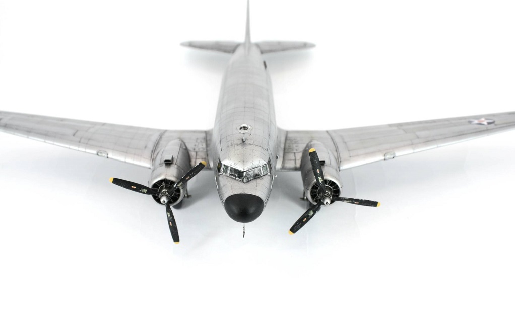 Douglas C-47 "Skytrain"
