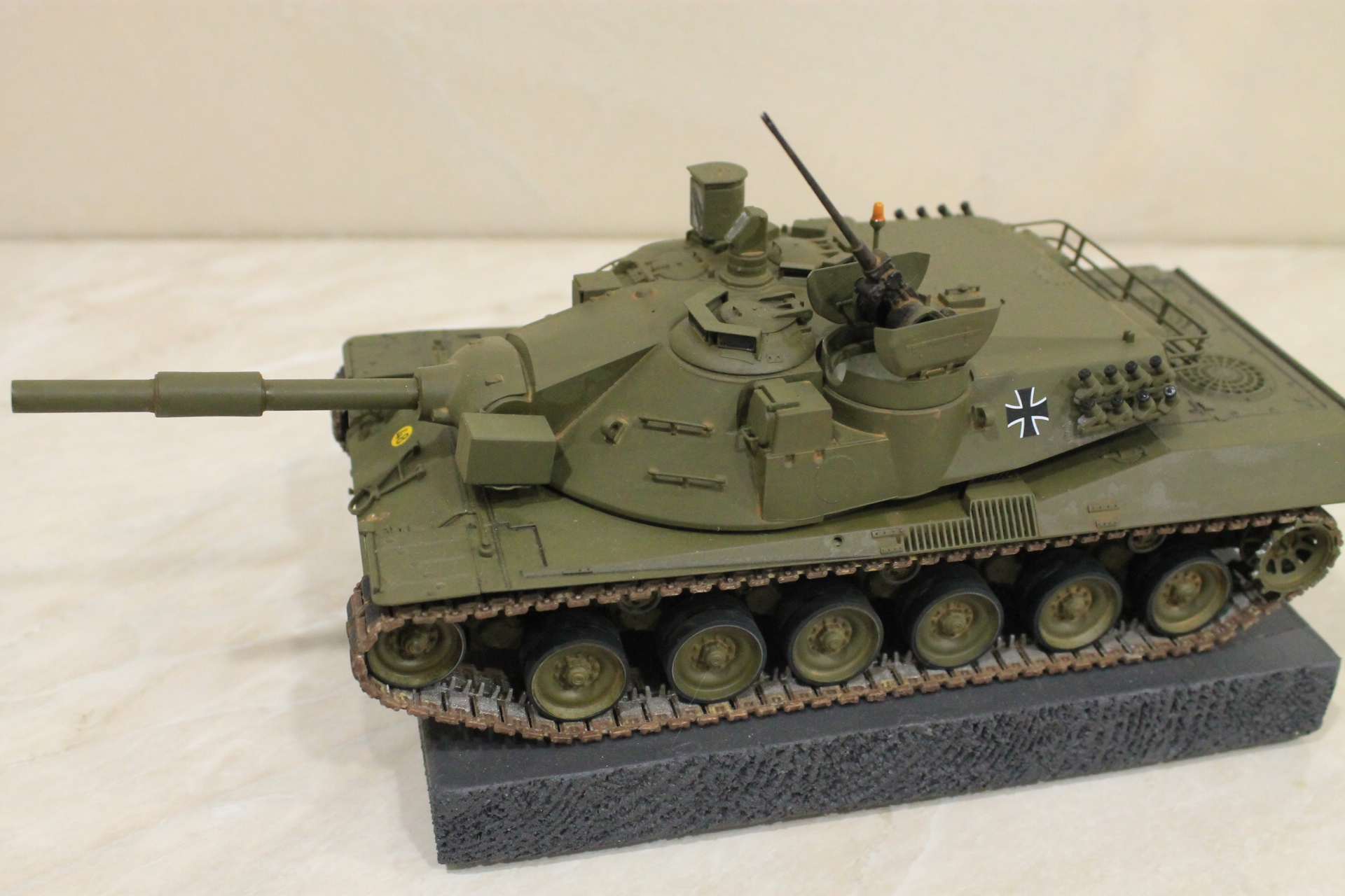 МБТ-70