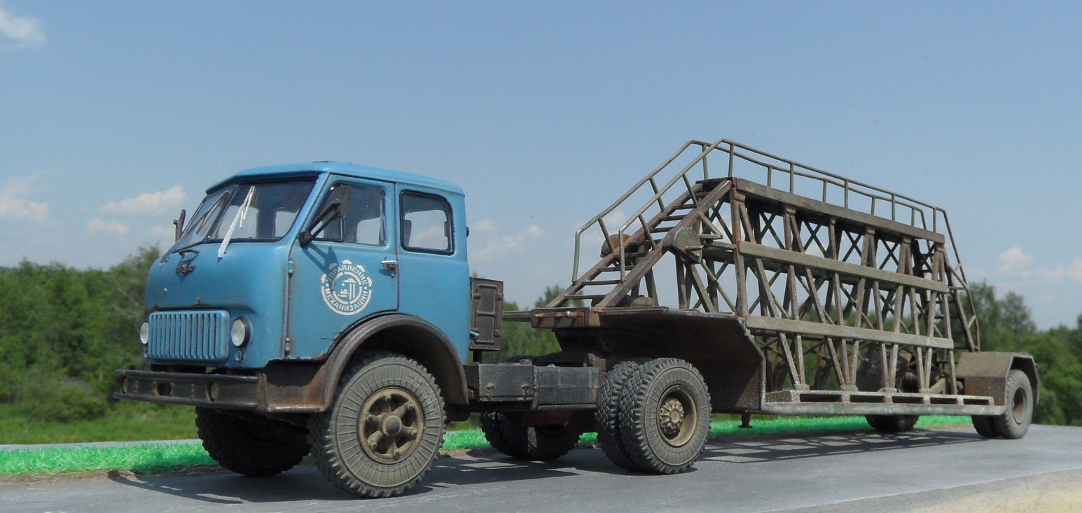 Маз 504 с Полуприцепом НАМИ-790