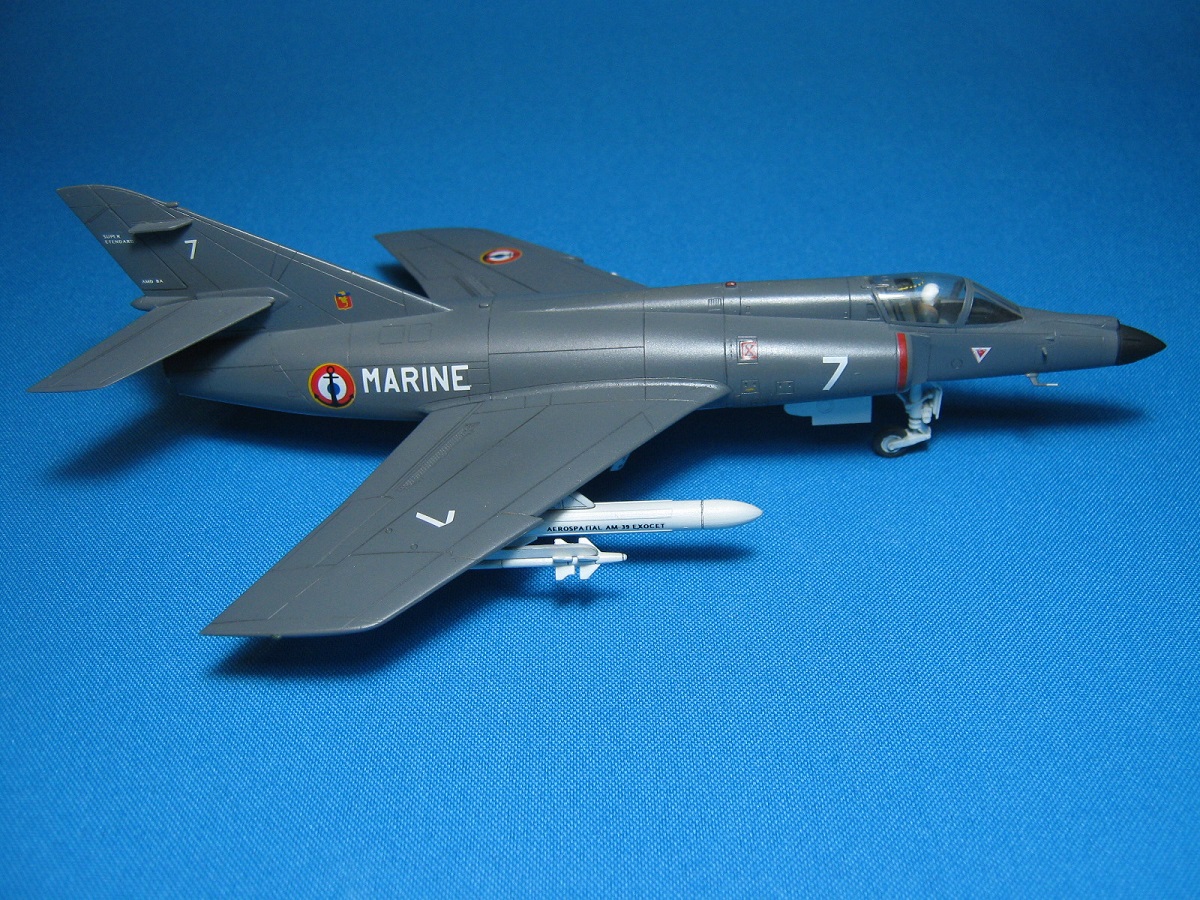 Палубный штурмовик Super Etendard