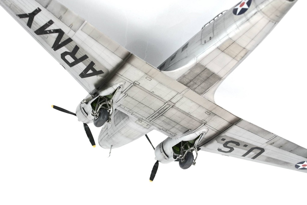 Douglas C-47 "Skytrain"