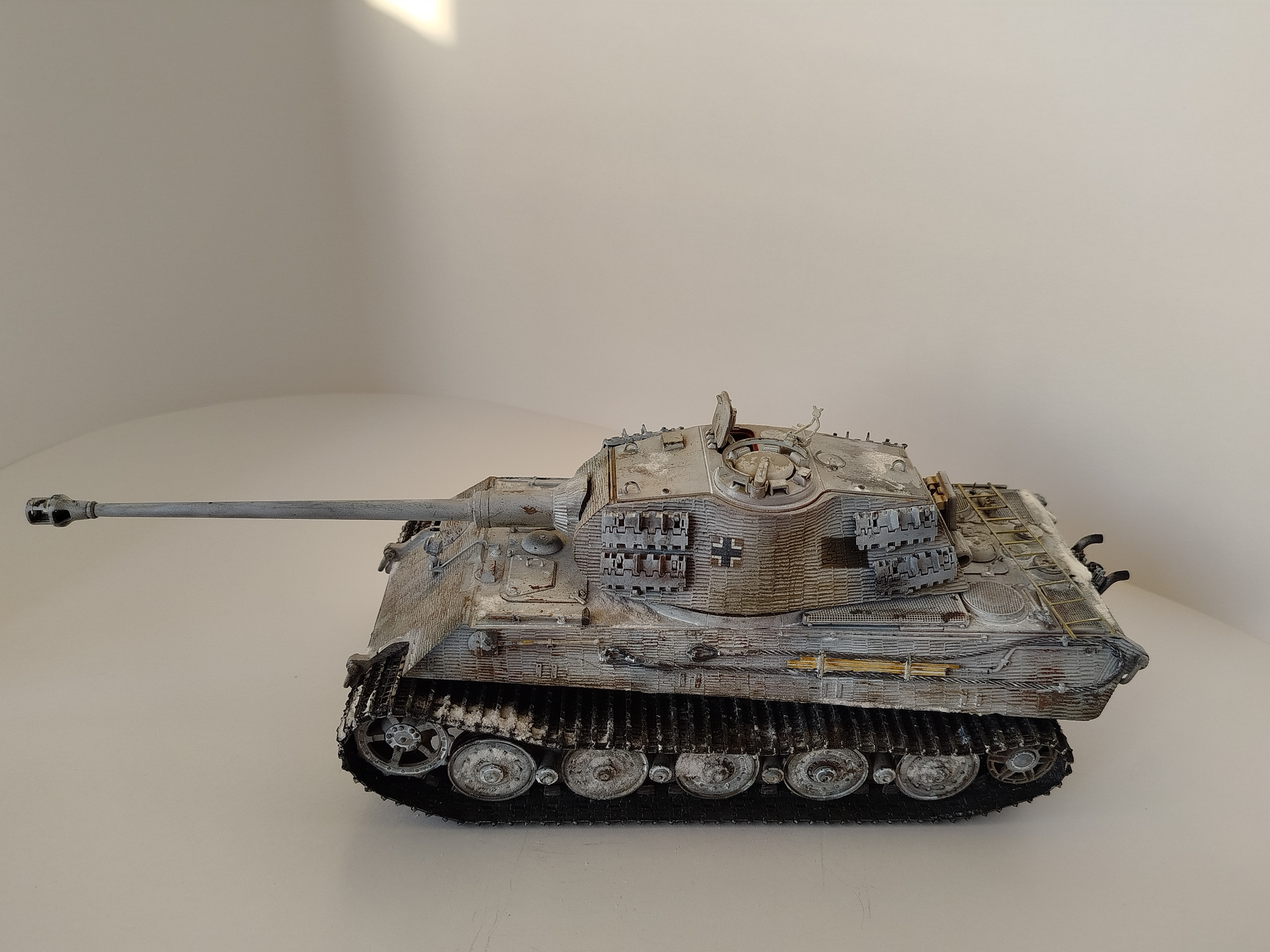 Sd. Kfz. 182 King Tiger Porshe turret (full interior)