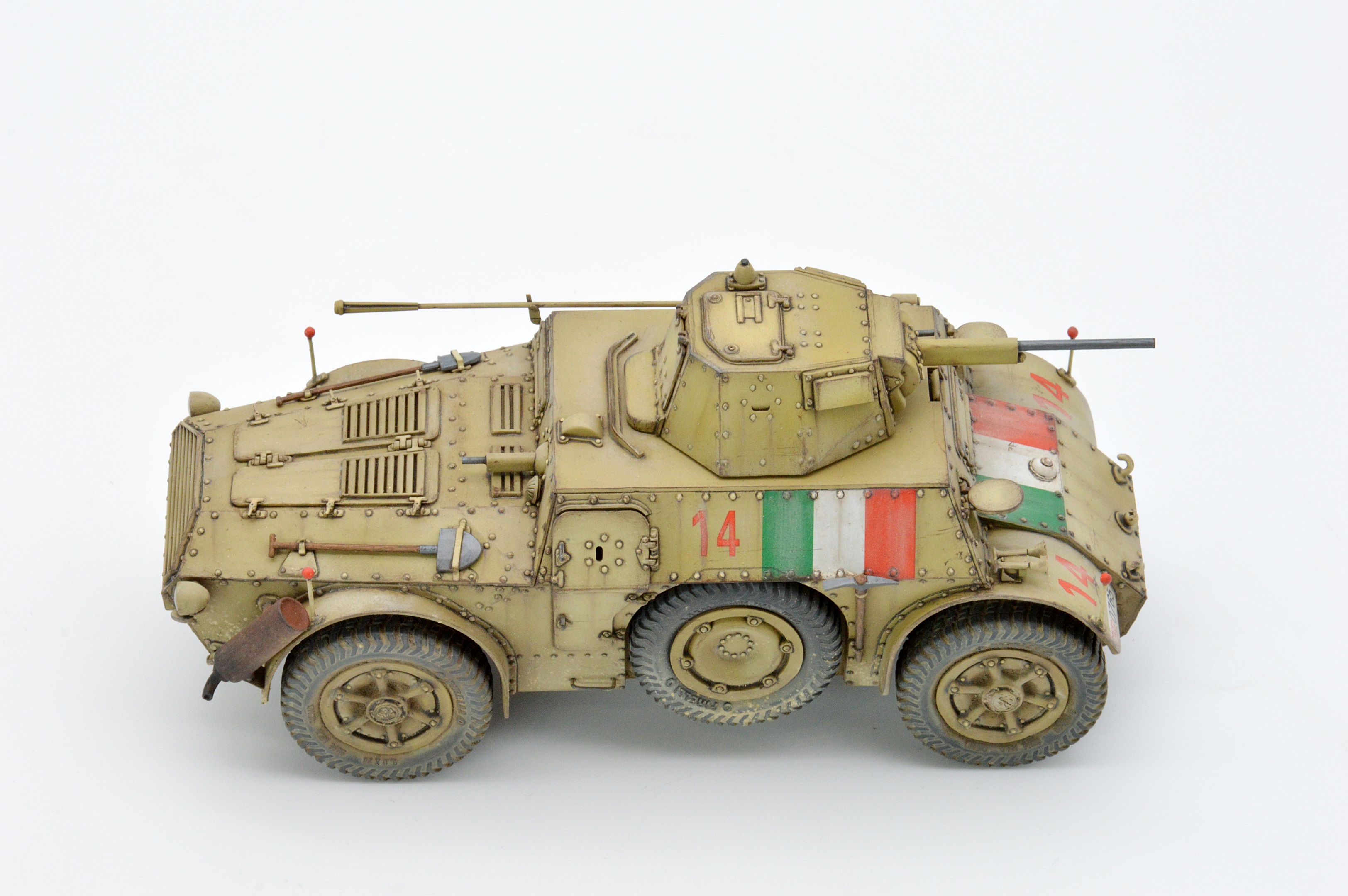 Autoblinda AB 41