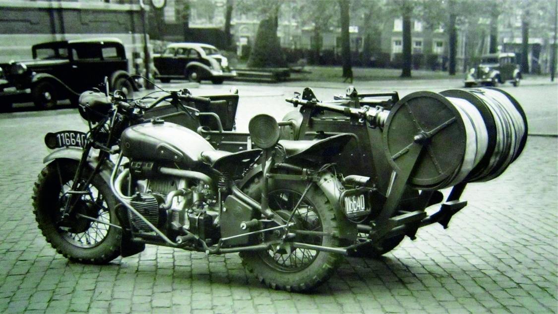 FN m12a 5M Brandweerwagen