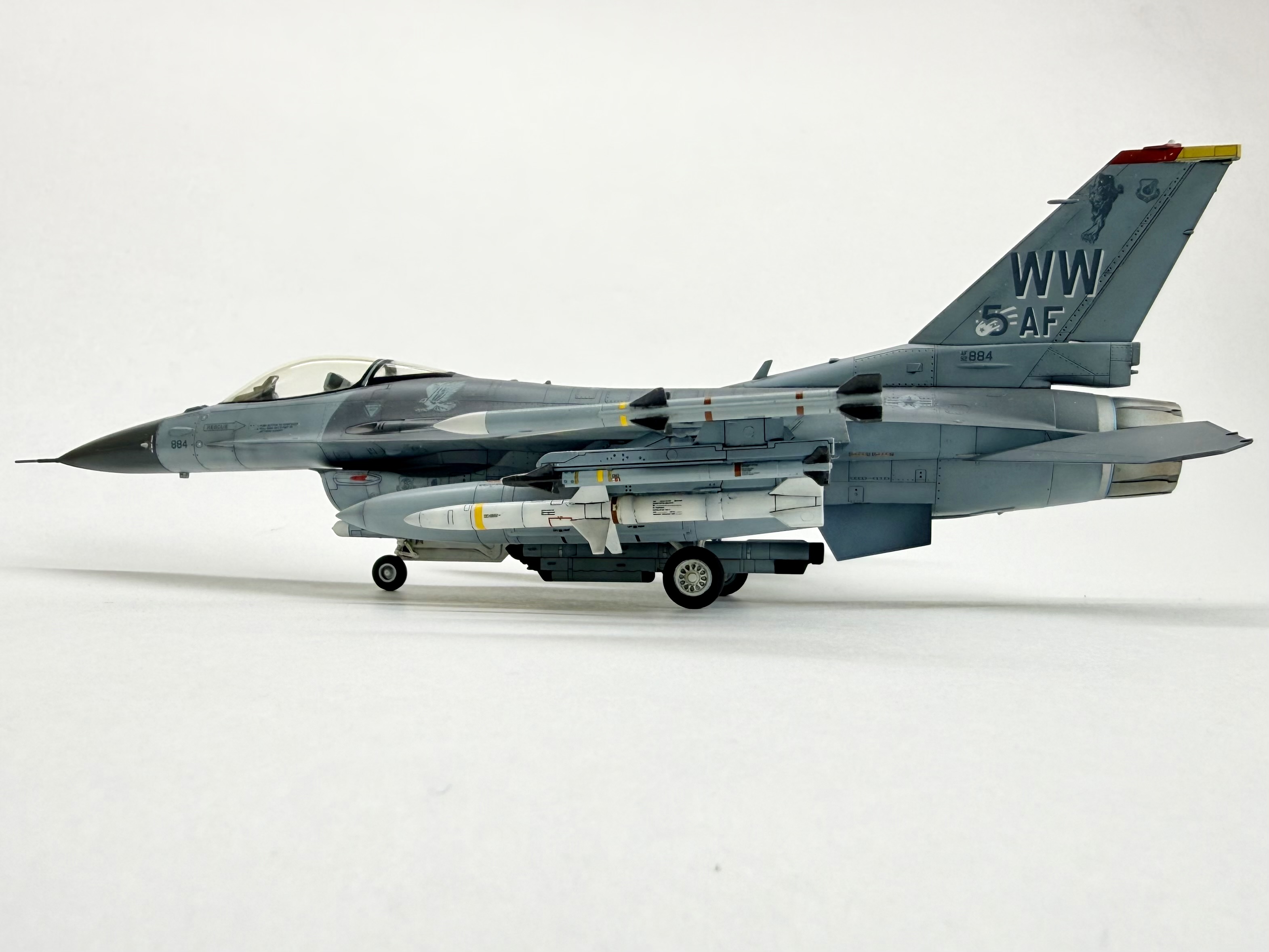 Истребитель Lockheed Martin F-16CJ BLOCK50 Fighting Falcon