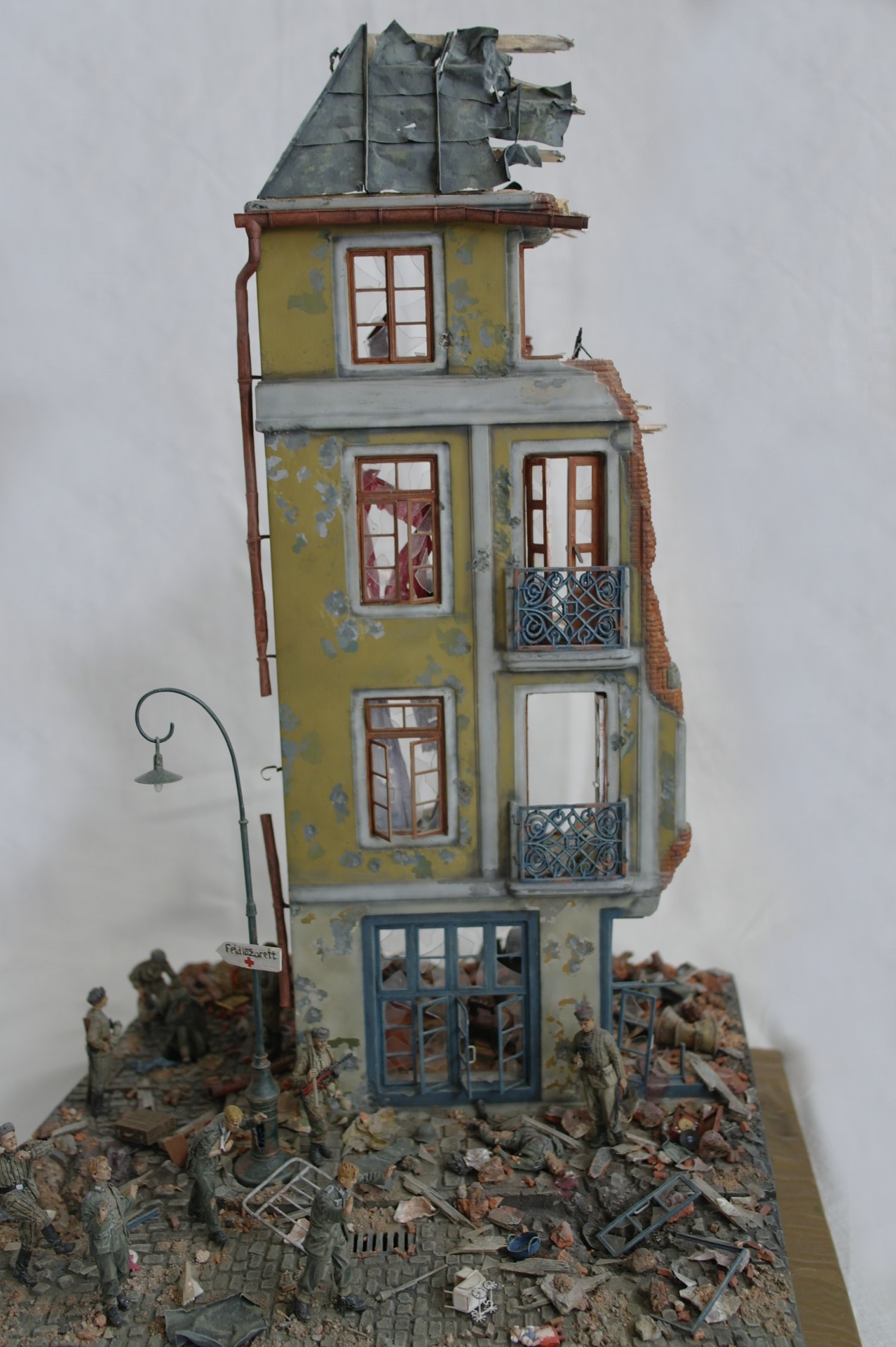 Развалинами Берлина удовлетворён