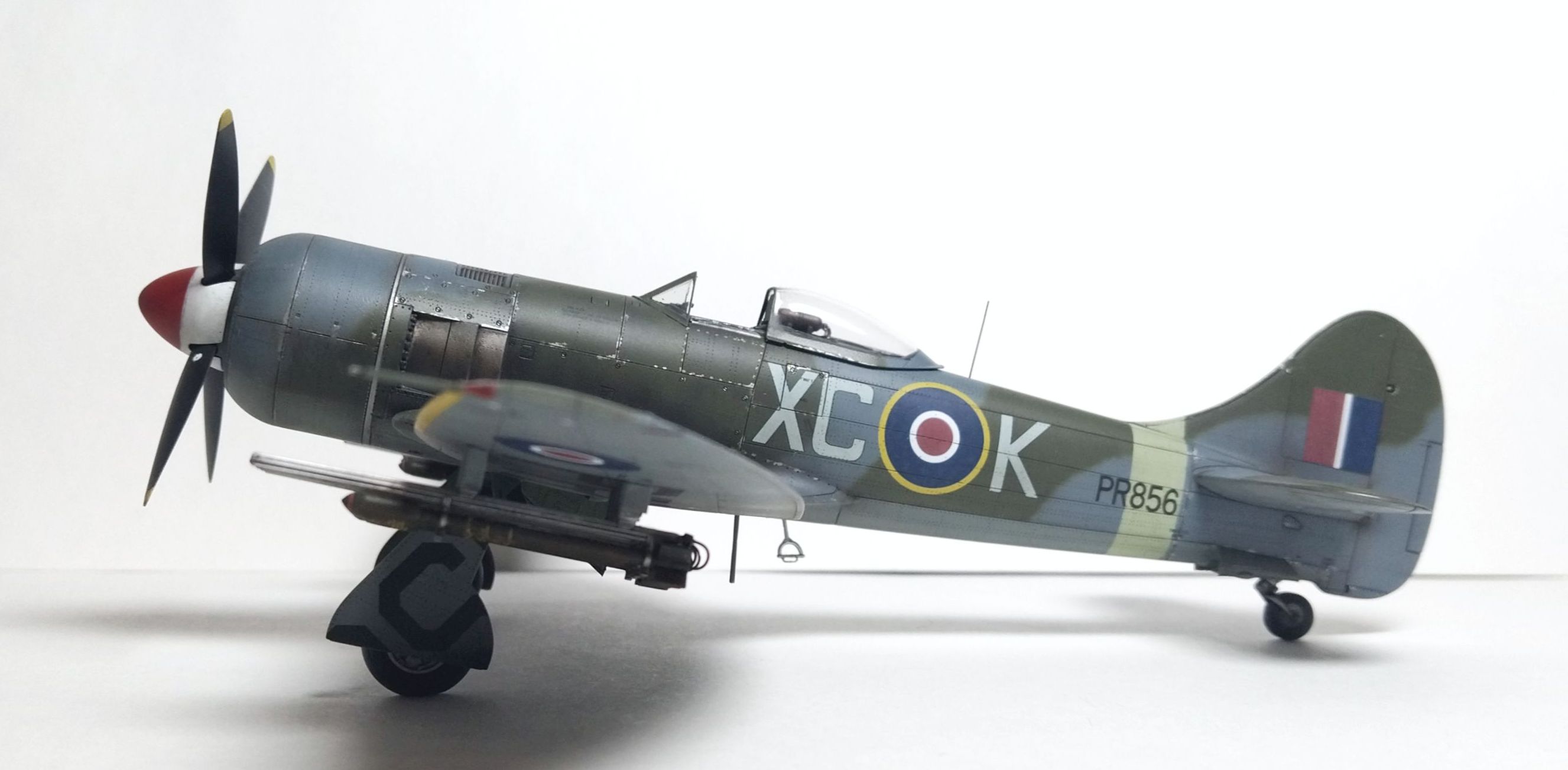 Hawker Tempest II   1/48
