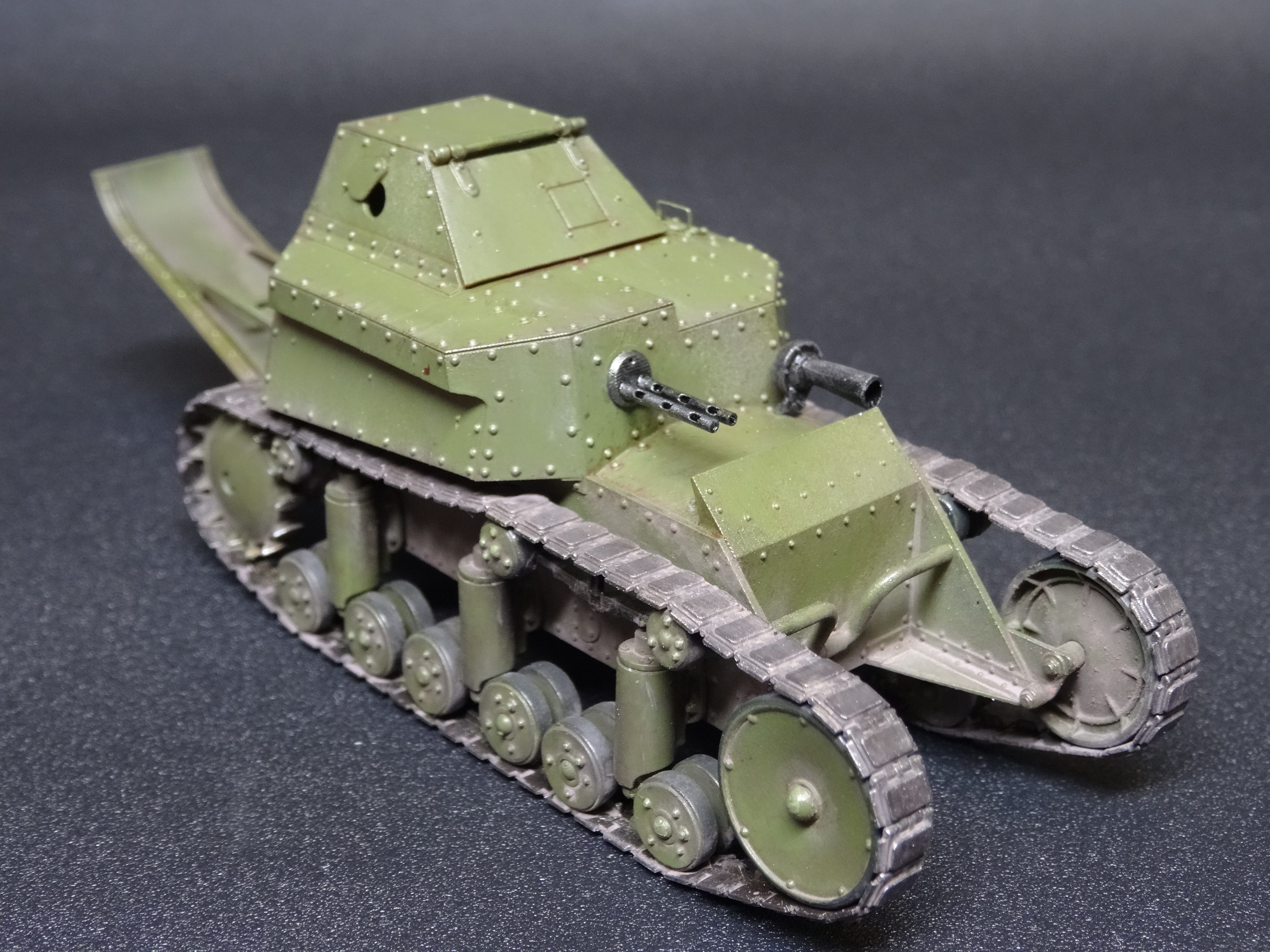 Танкетка Т-17