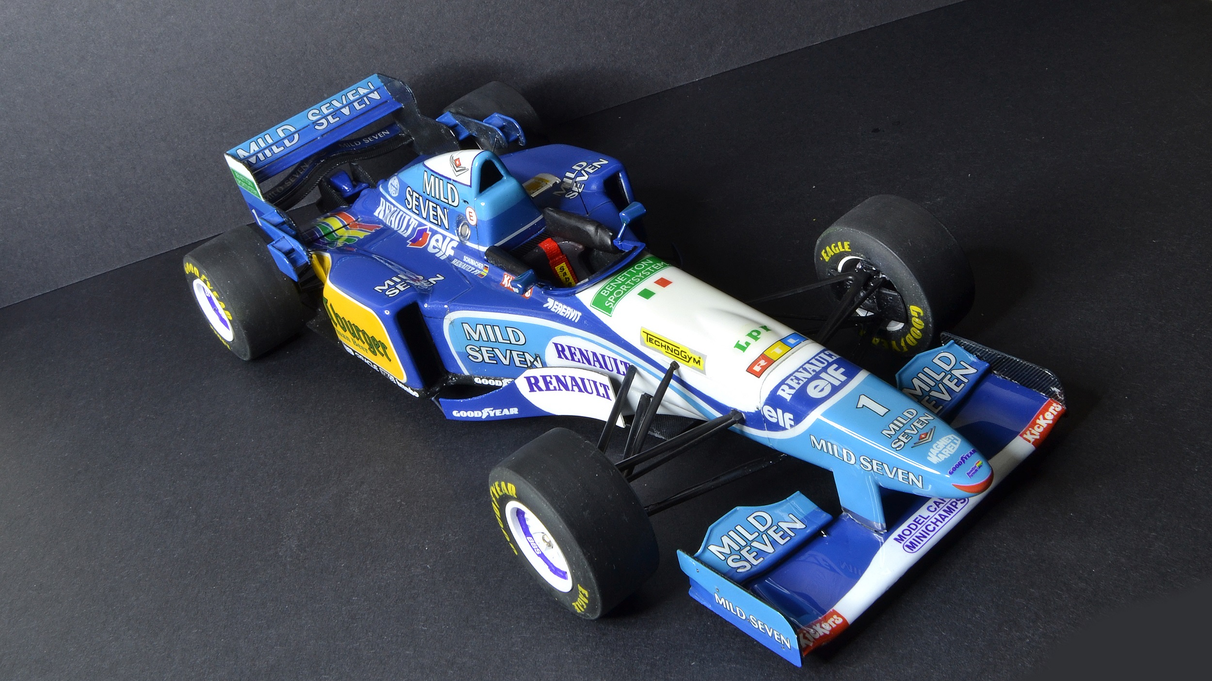 Mild Seven Benetton Renault	B195 1995 Michael Schumacher