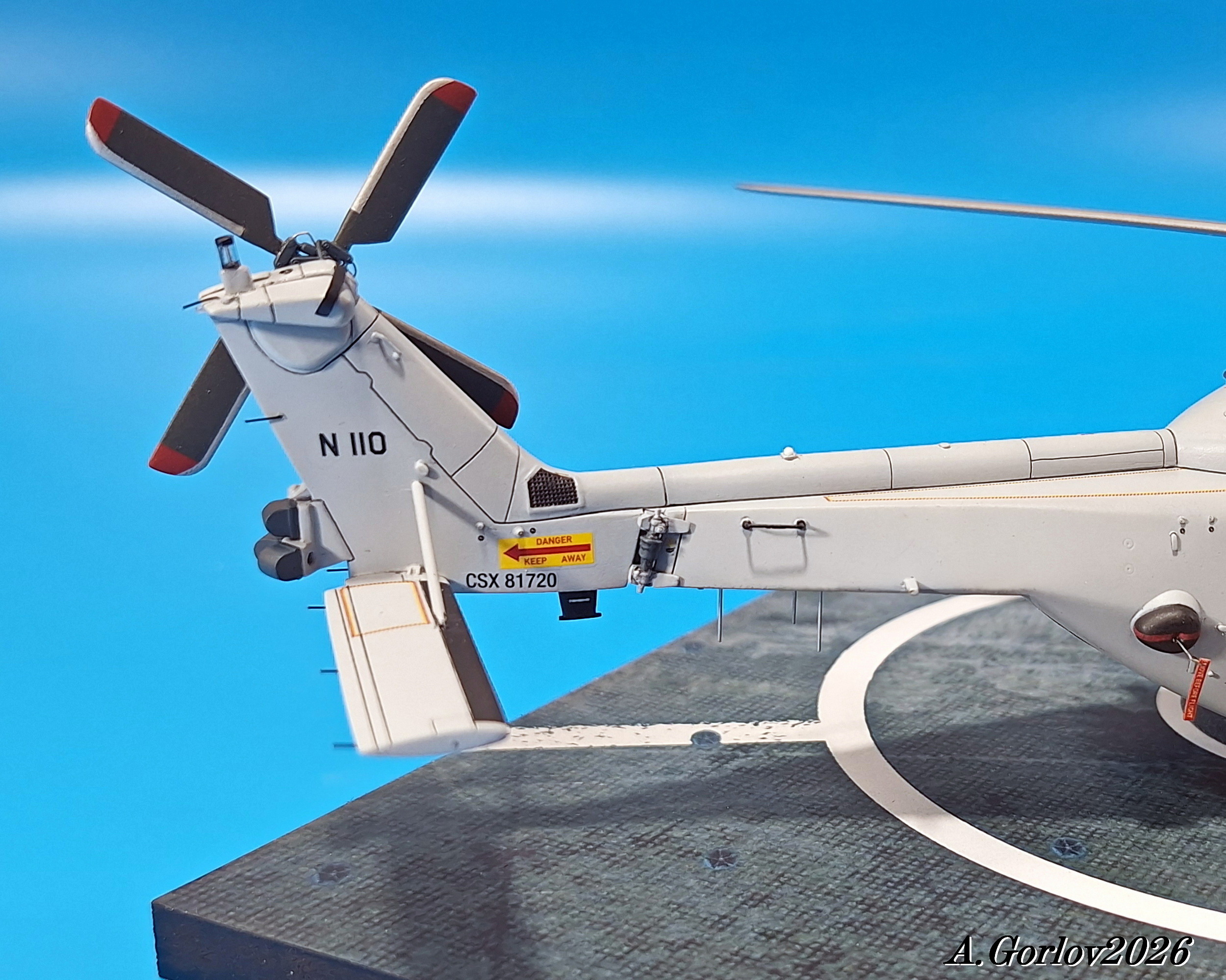 Корабельный транспортно-боевой вертолёт NH90 NFH