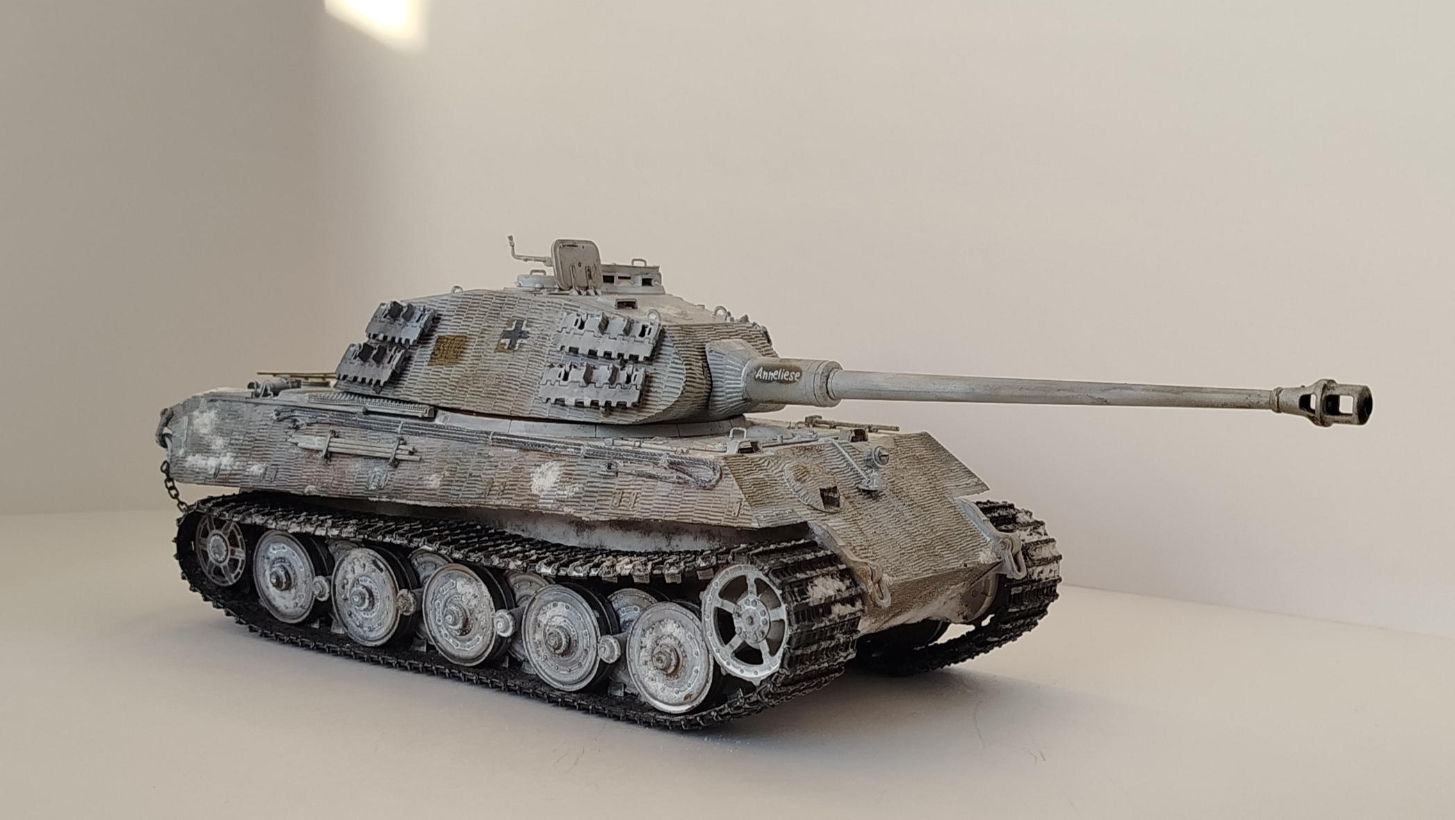 Sd. Kfz. 182 King Tiger Porshe turret (full interior)