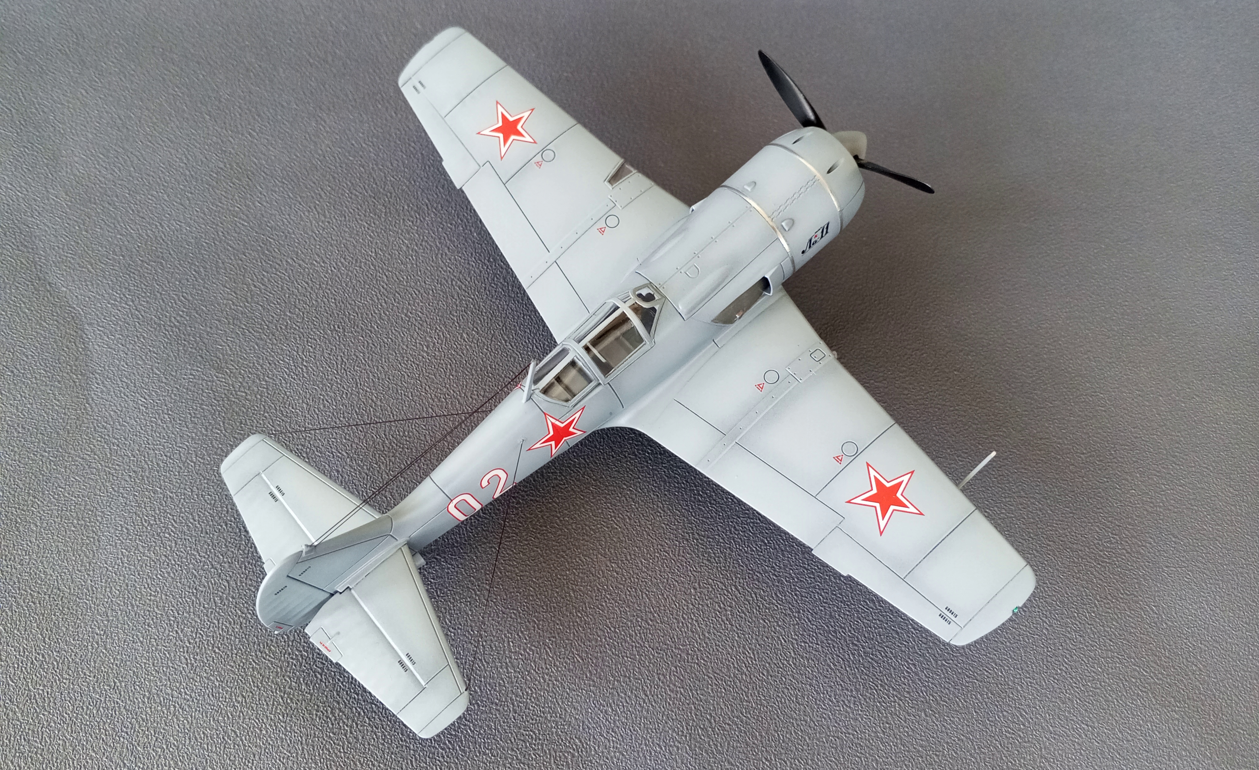 Ла-11