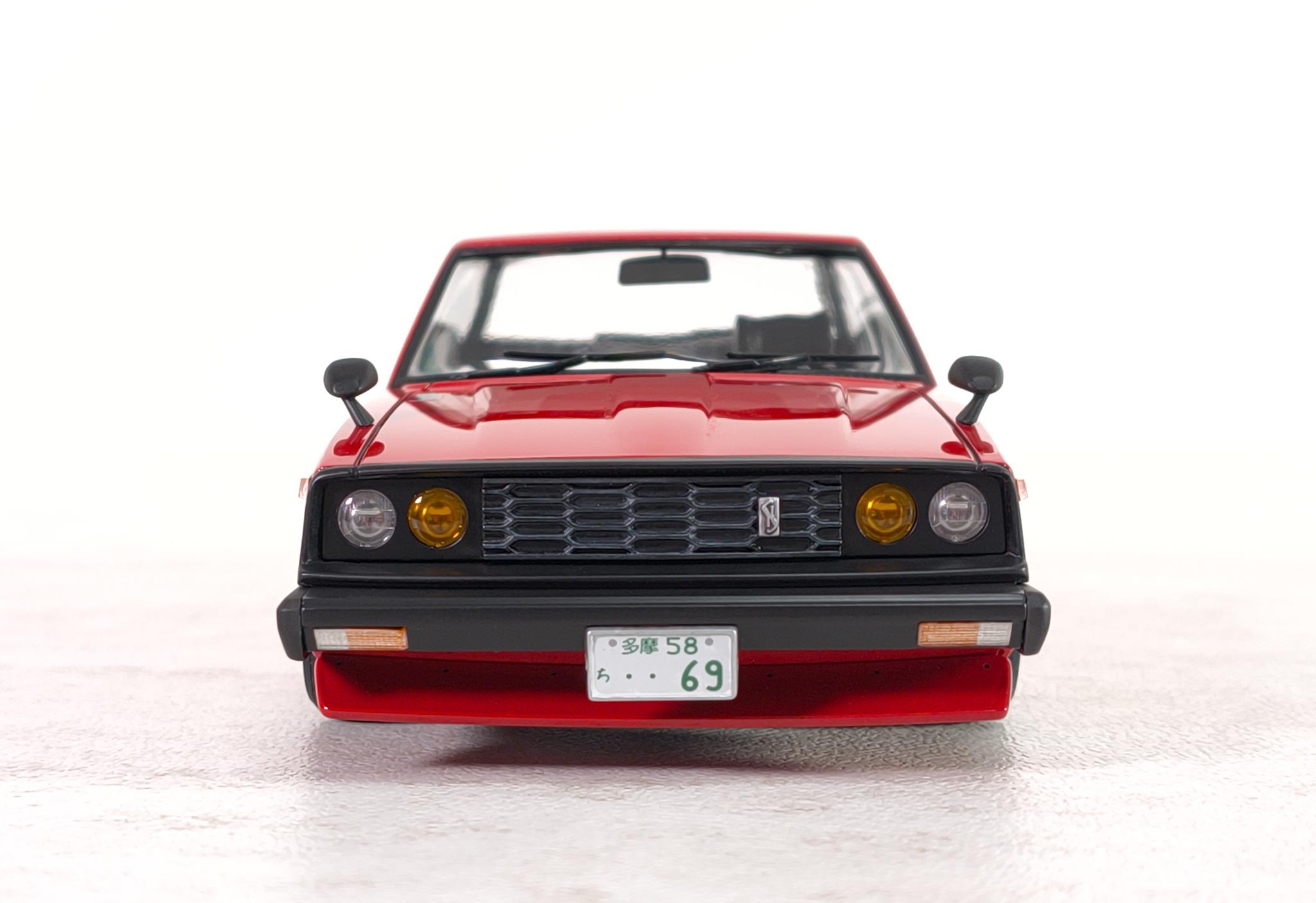 Nissan Skyline C210