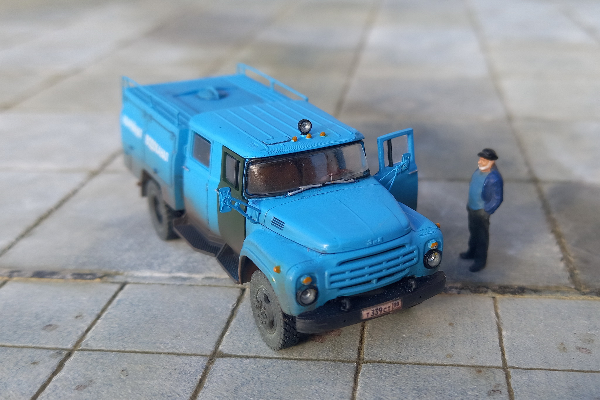 АЦ-40 (63Б) ЗиЛ-130