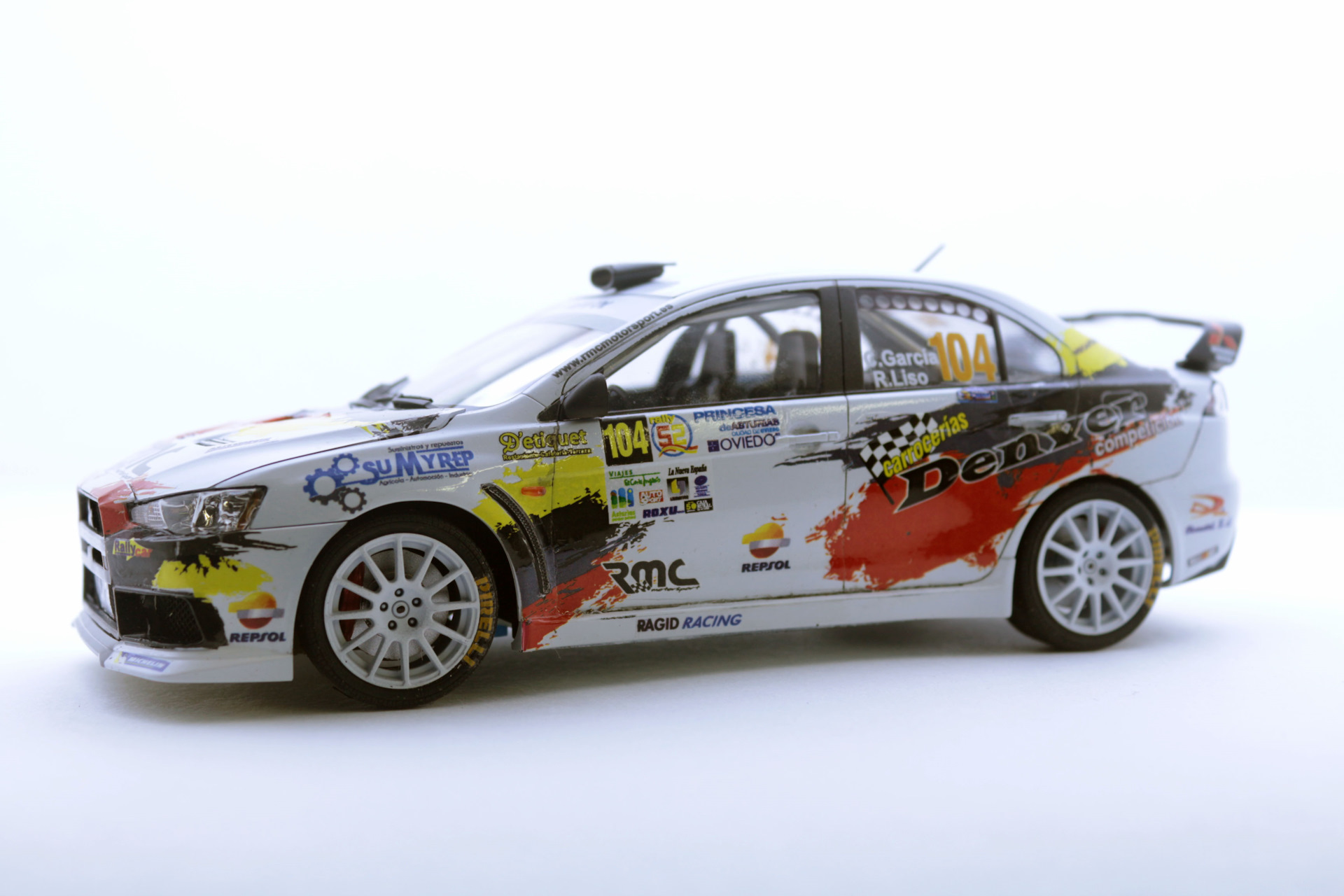 Mitsubishi Lancer Evolution X