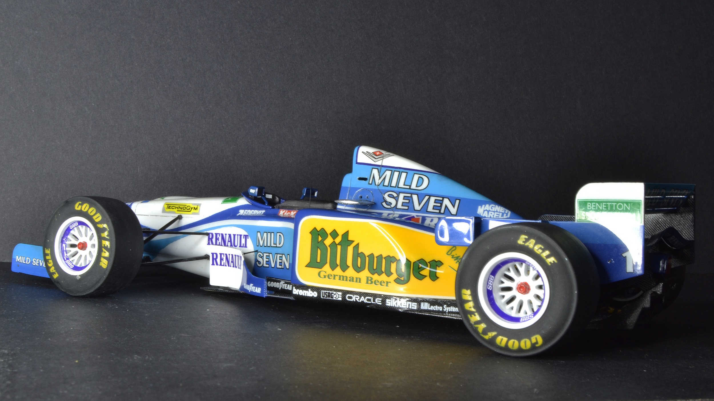 Mild Seven Benetton Renault	B195 1995 Michael Schumacher