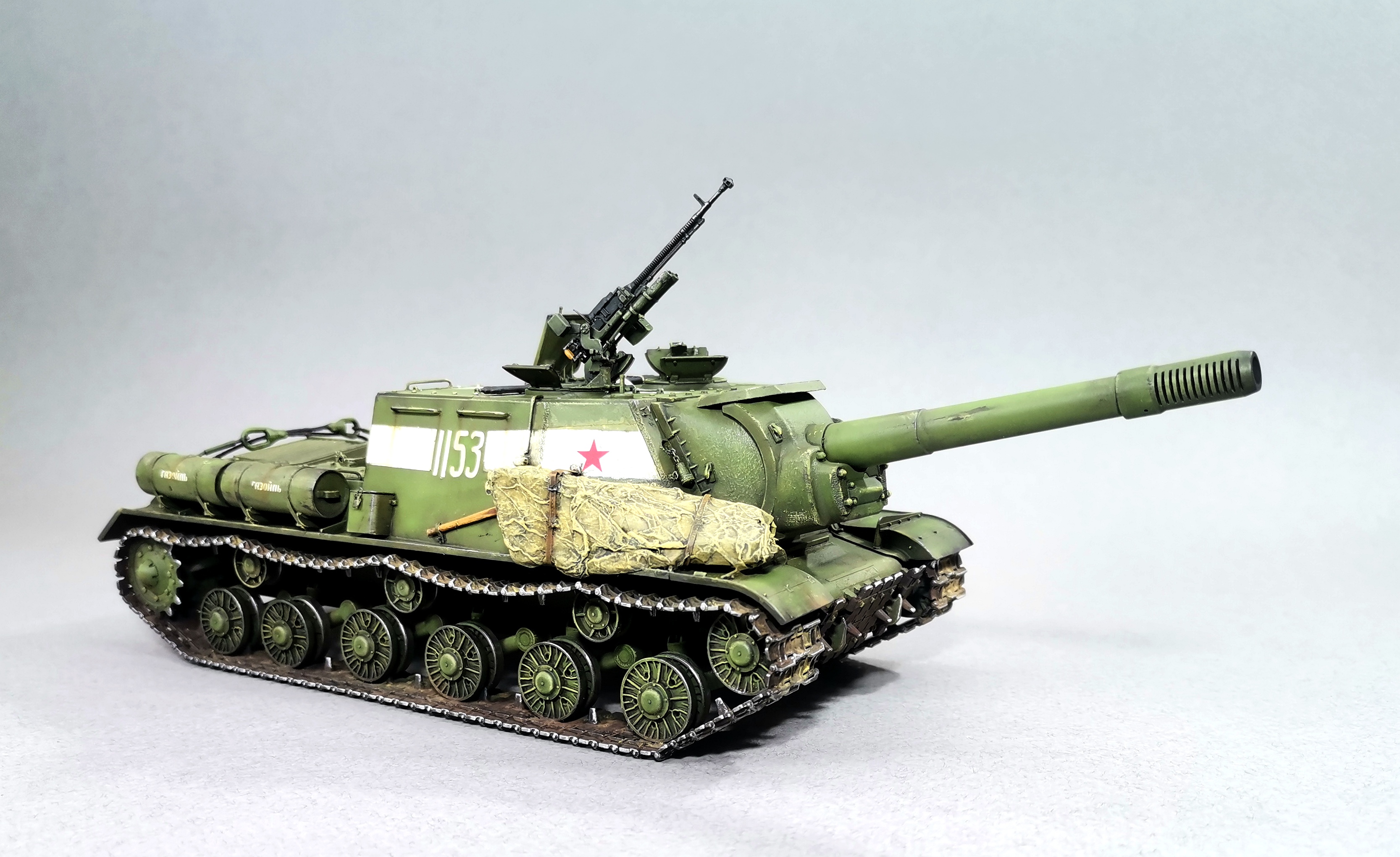 САУ ИСУ-152 №1153