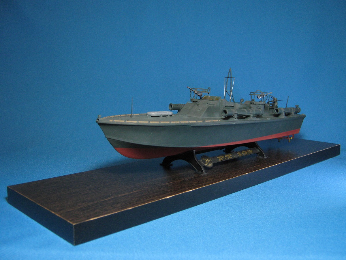 Торпедный катер типа Elco 80' (PT - 109)