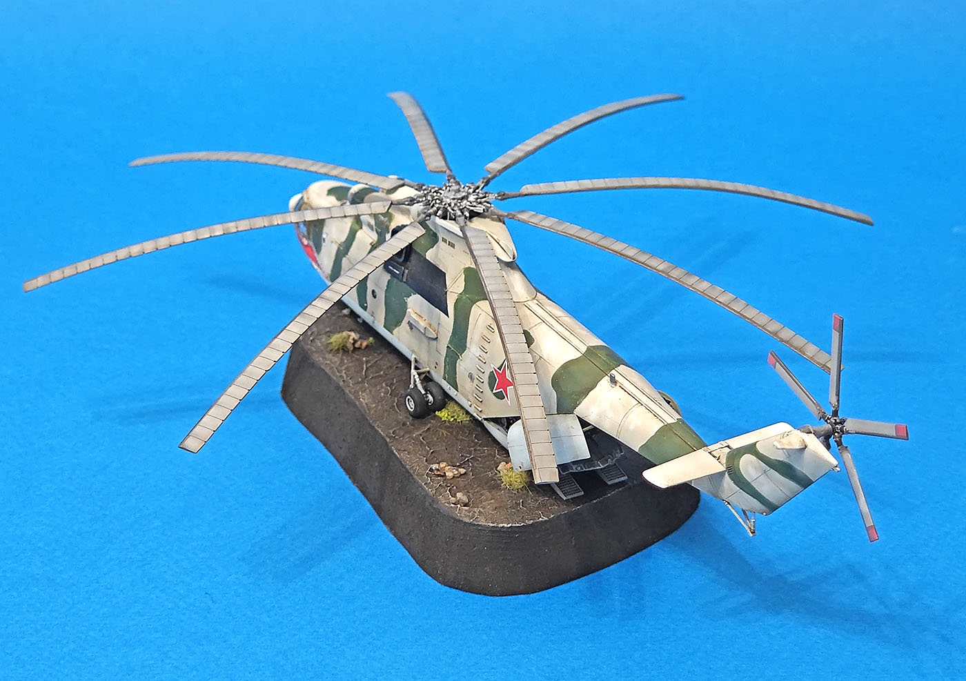 Ми-26 на погрузке