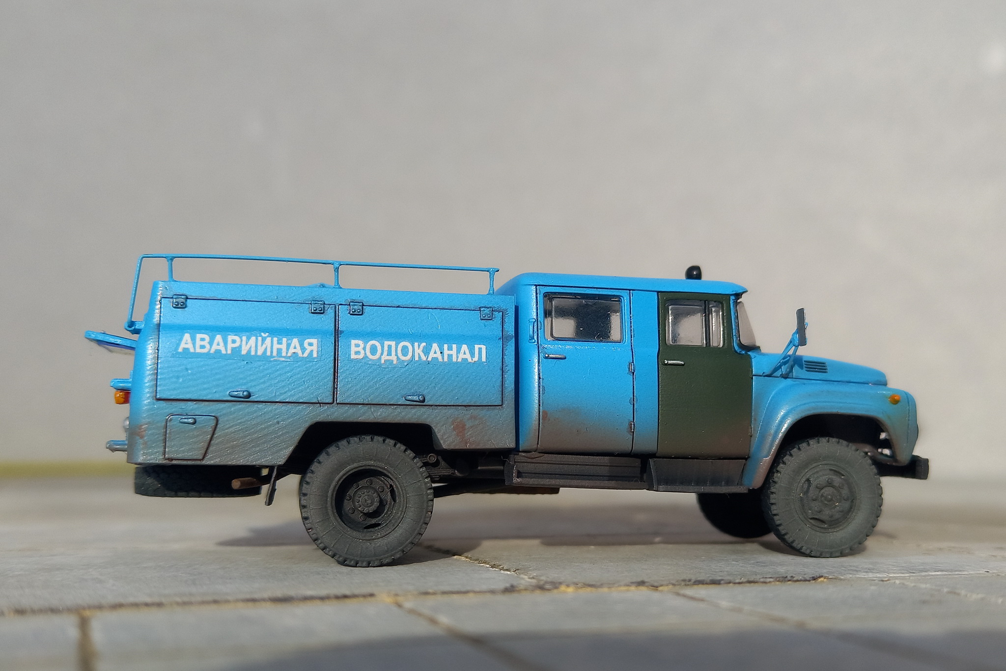 АЦ-40 (63Б) ЗиЛ-130