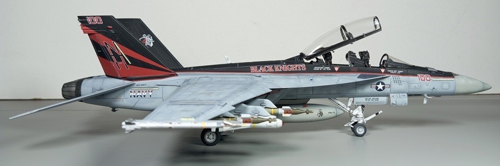 F\A-18 F "Super Hornet,, (VFA-154)