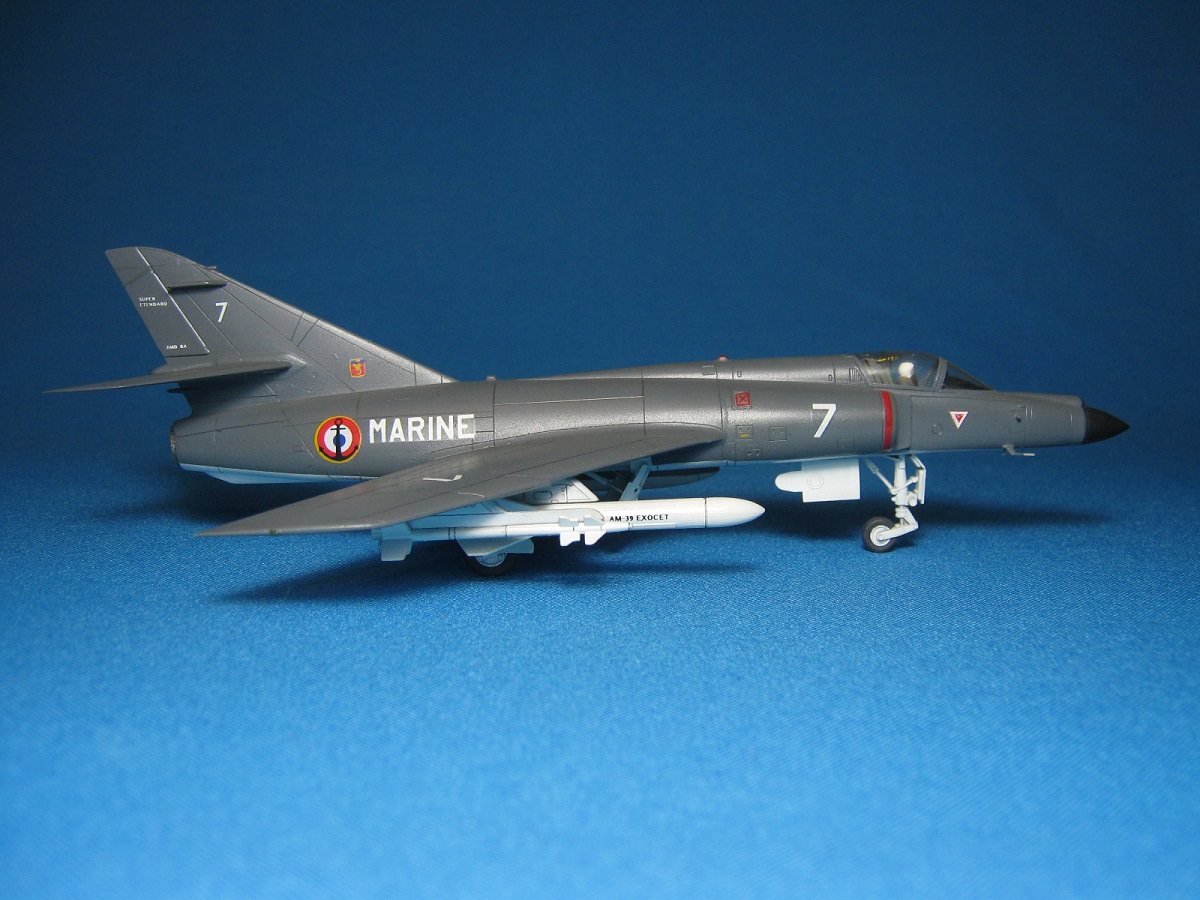 Палубный штурмовик Super Etendard