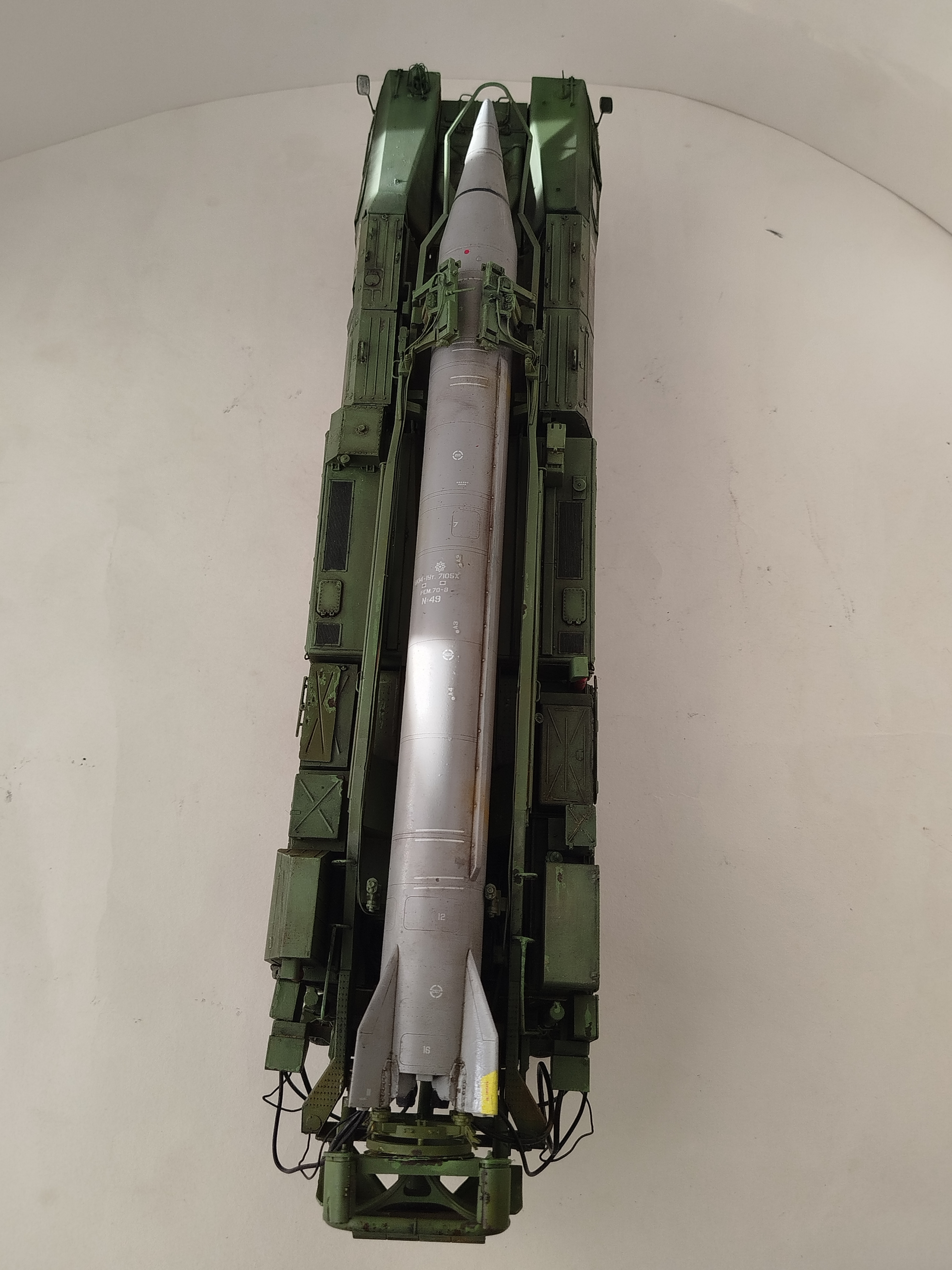 Пусковая установка 9п117м1 с ракетой р17 ракетного комплекса 9к72 "Эльбрус" (SCUD-B)