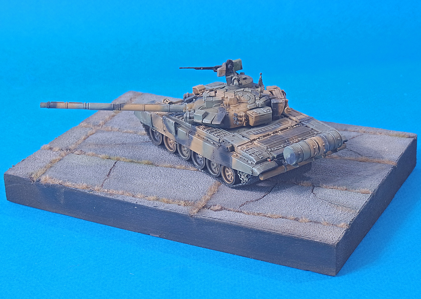 Т-90 на позиции