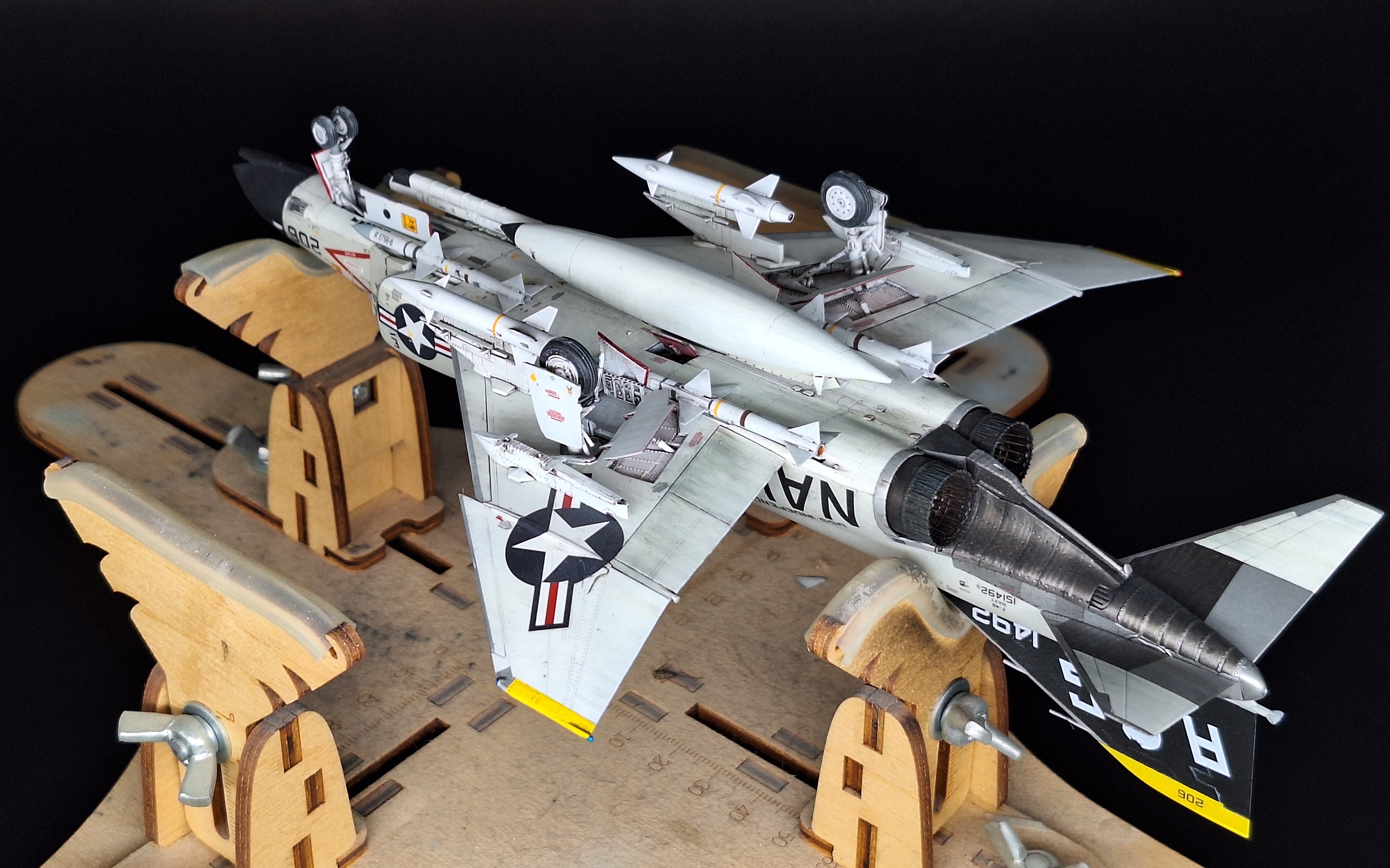 F-4B ВМС США VF-84  "Jolly Rogers"