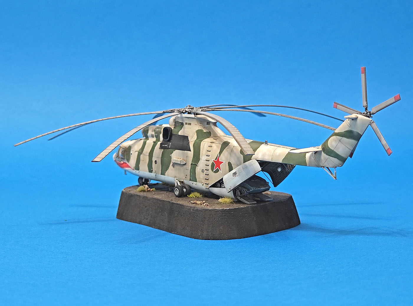 Ми-26 на погрузке