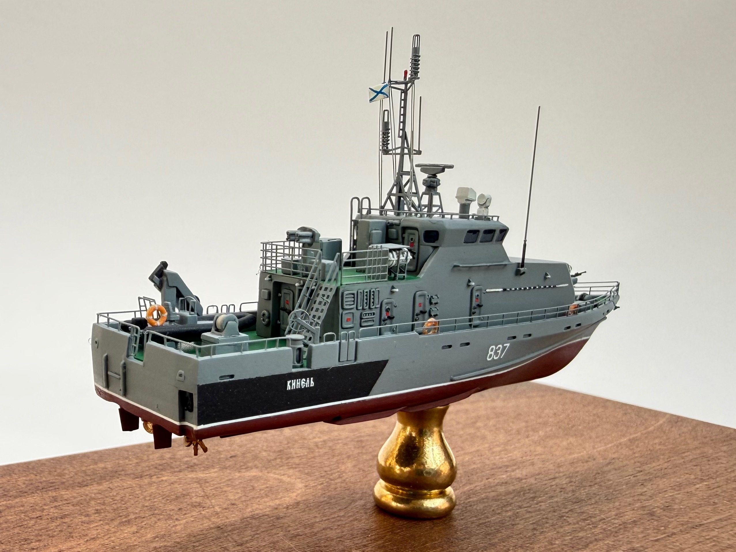 Катер специального назначения пр.21980 "Граченок"