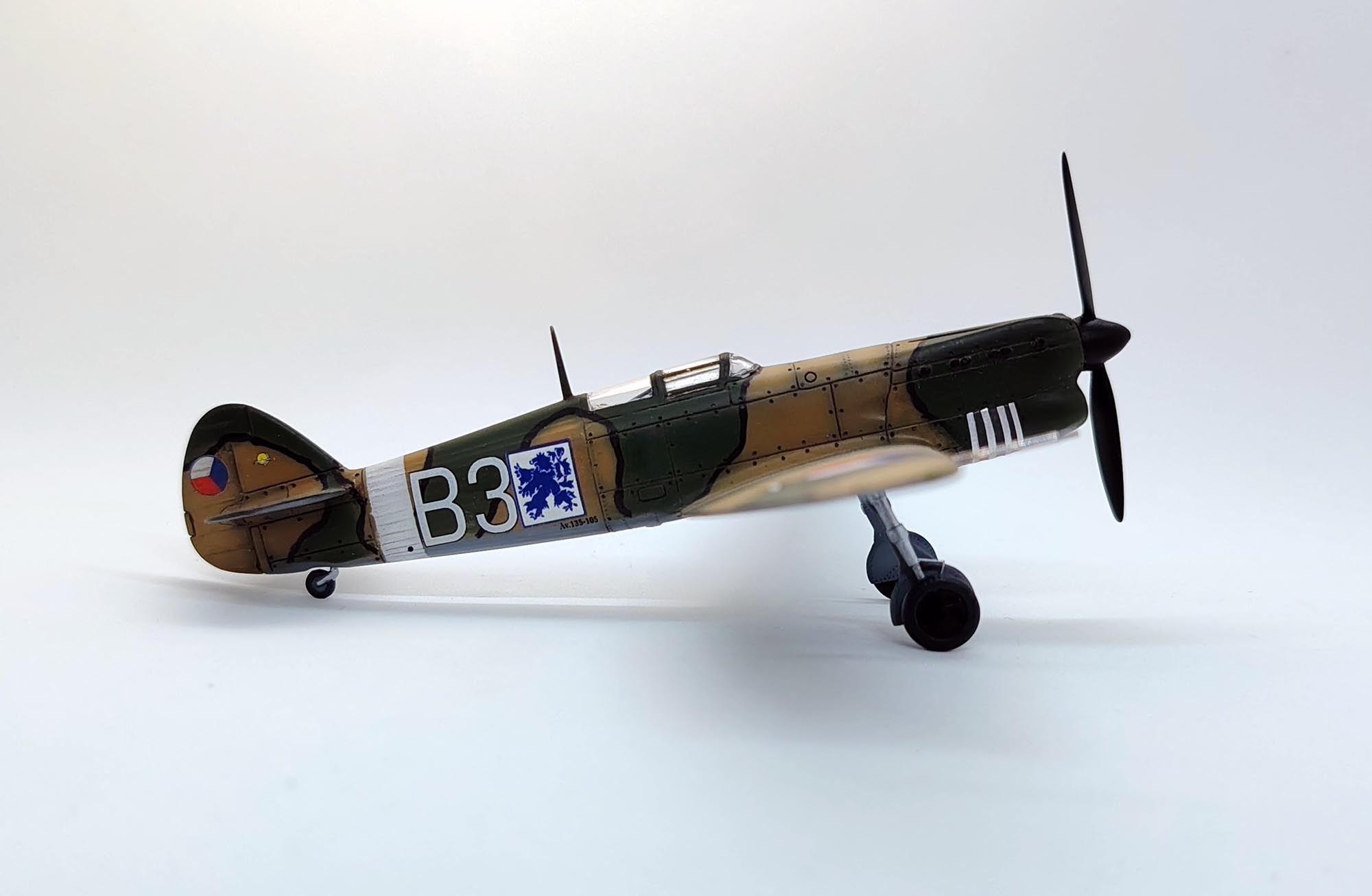Avia B.135
