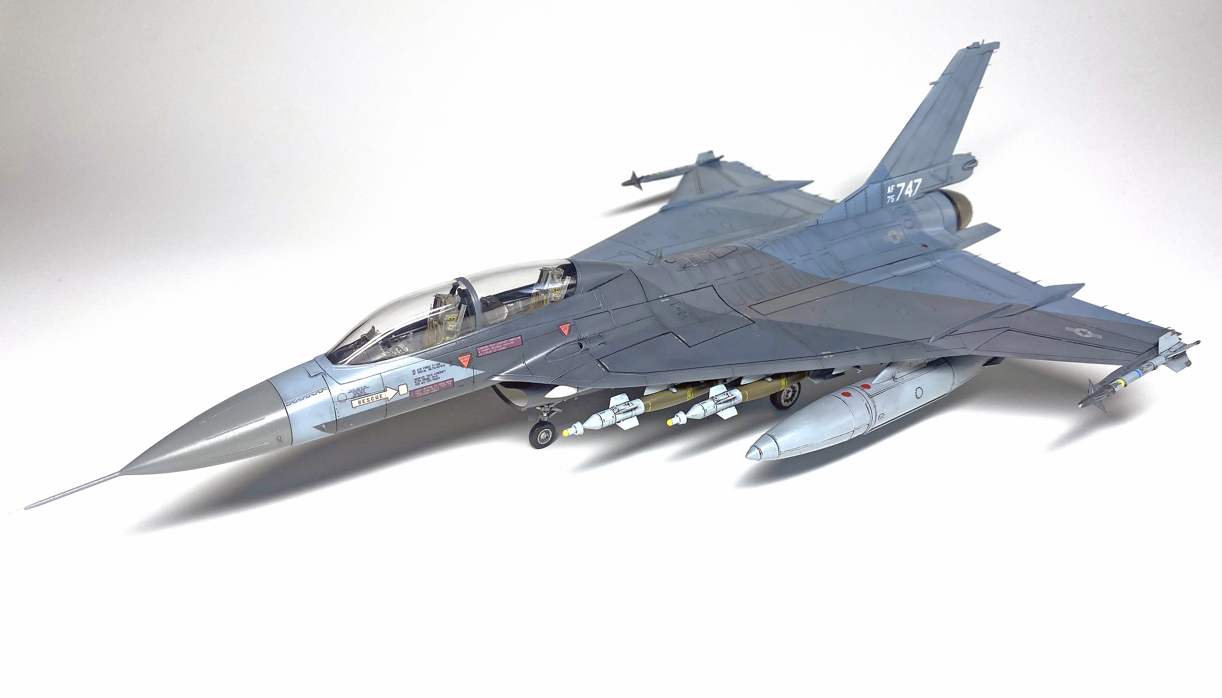 F-16XL-2