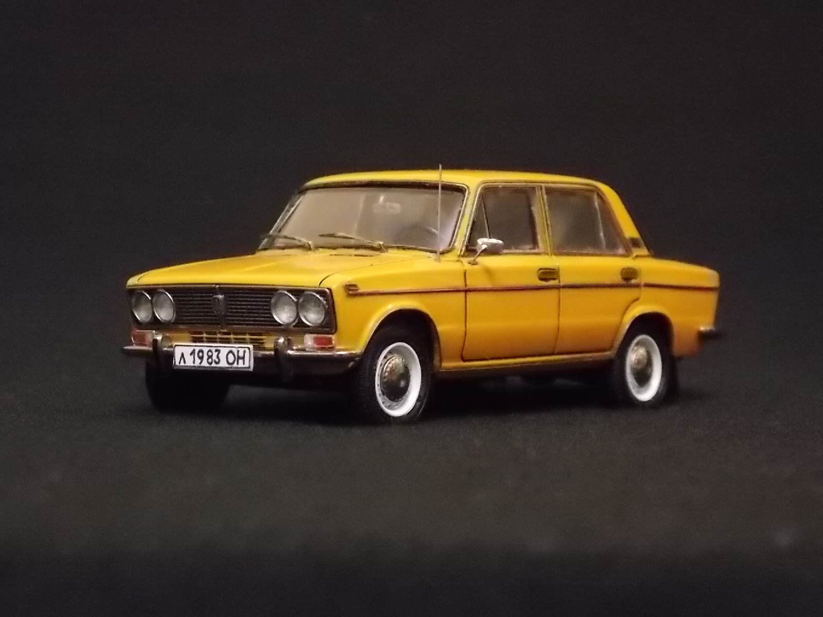 ВАЗ-2103