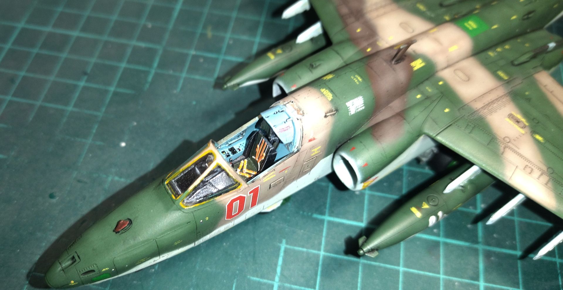 Су-25