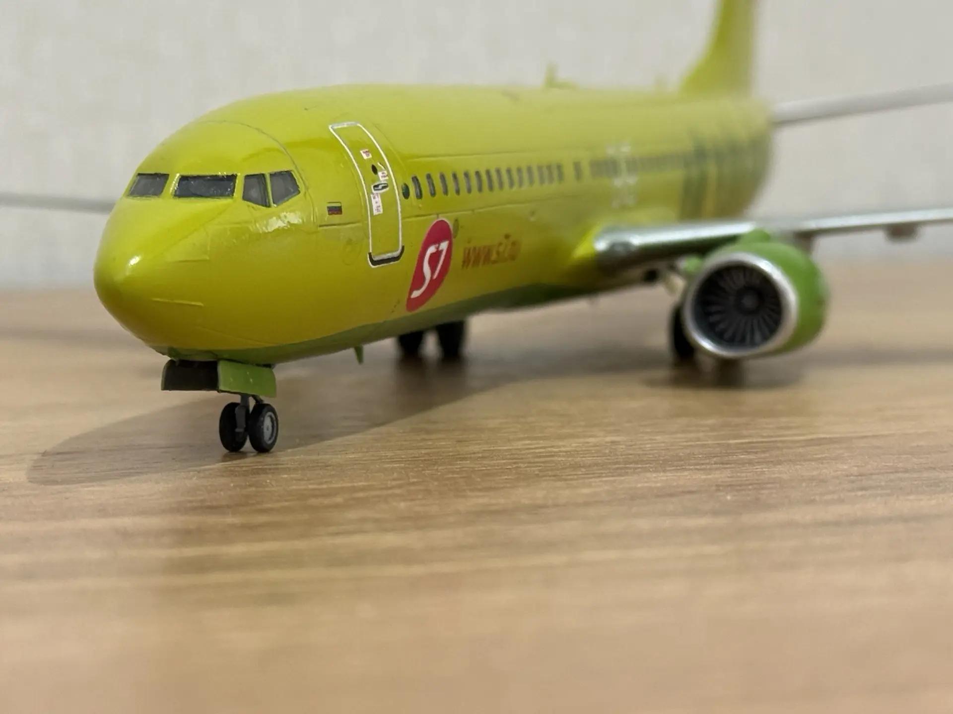 Боинг 737-800 S7