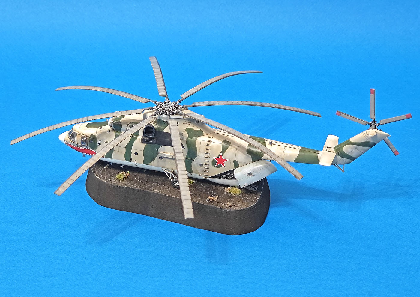 Ми-26 на погрузке
