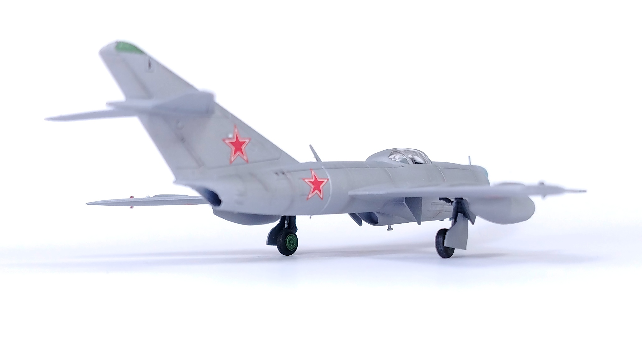 И-320 (1/144, Huanglong Models)